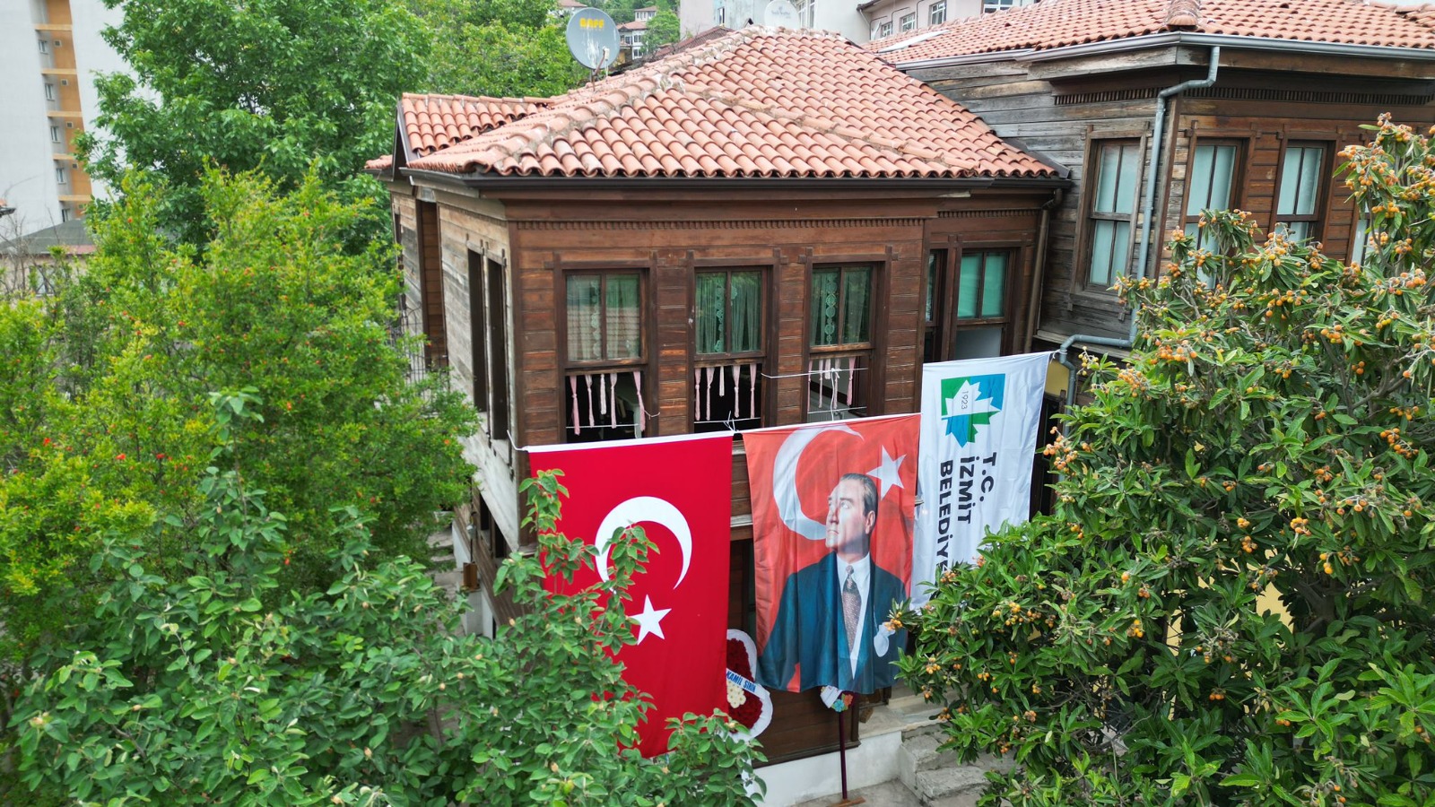Sürdürülebilir Sanat Kadin Kooperatifi Tarihi Kapanca Sokak'ta hizmete açildi (6)