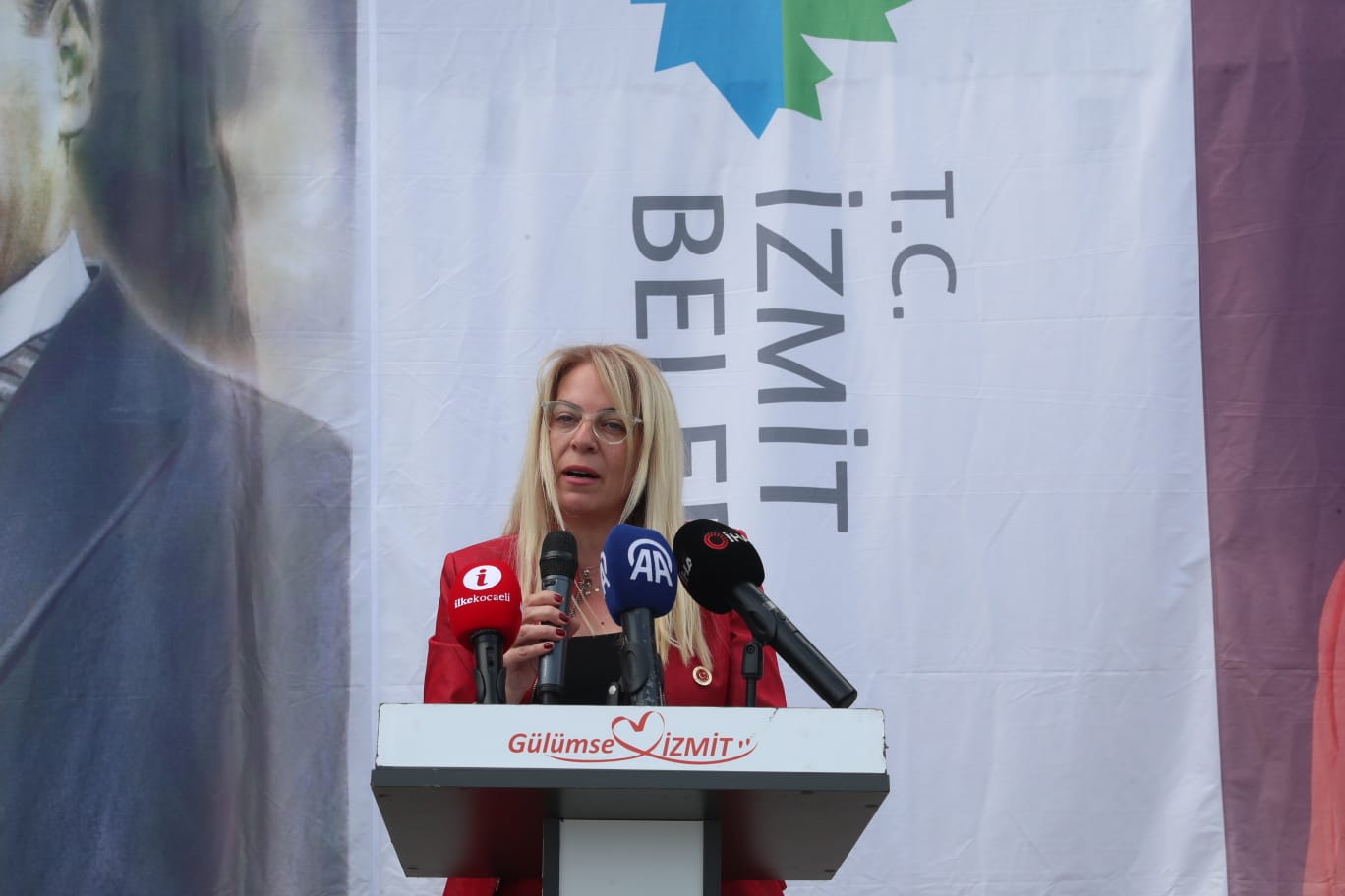 Tüysüzler Mahalle Muhtari Songül Yalçin