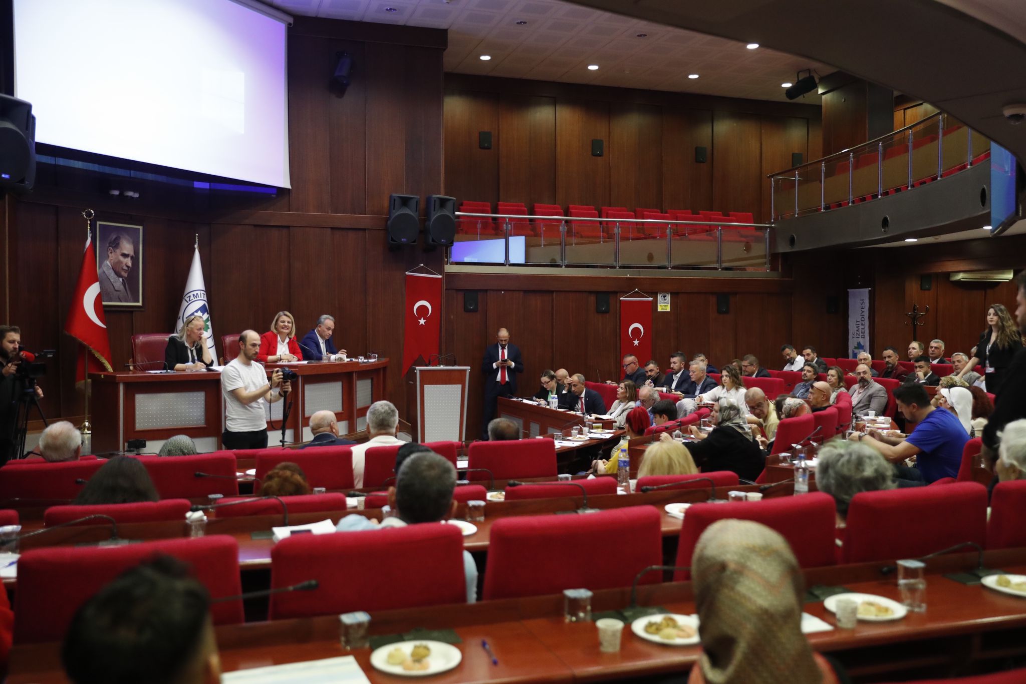 Halkın sesine kulak veren Başkan Hürriyet Halk Buluşmaları’na başladı (10)