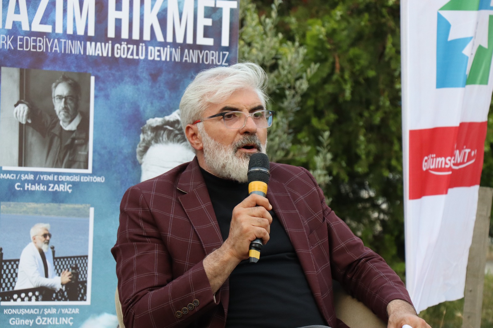 IZMIT BELEDIYESI NAZIM HIKMETI ANDI (4)