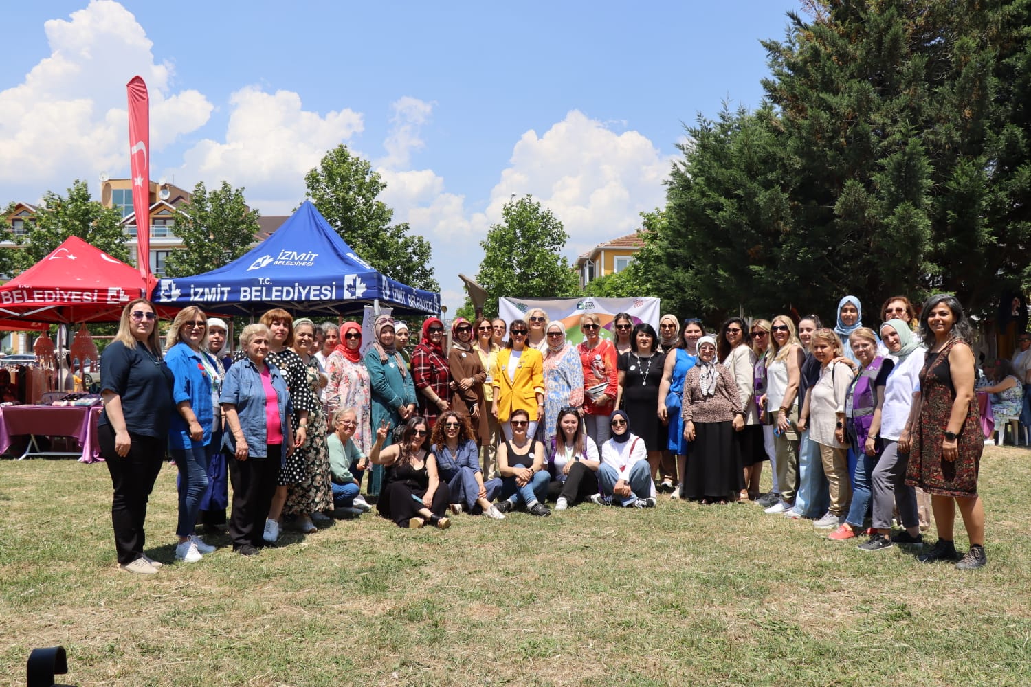 Izmit Belediyesi 4. Iyilik Senligi basladi (11)