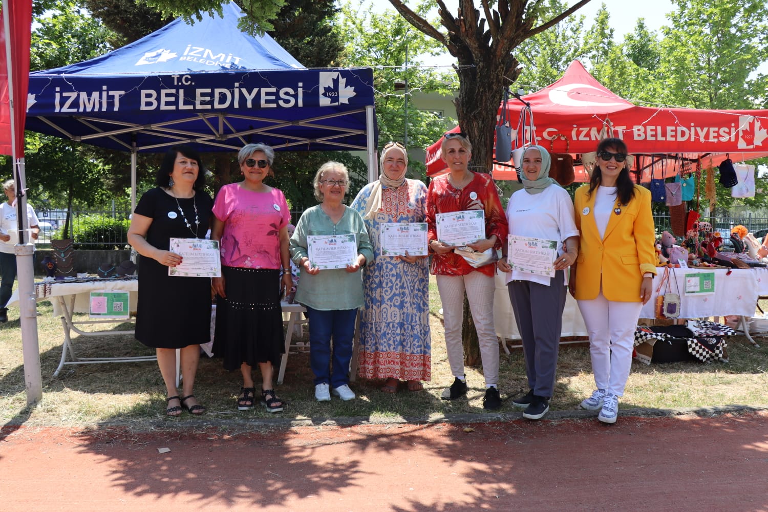 Izmit Belediyesi 4. Iyilik Senligi basladi (12)