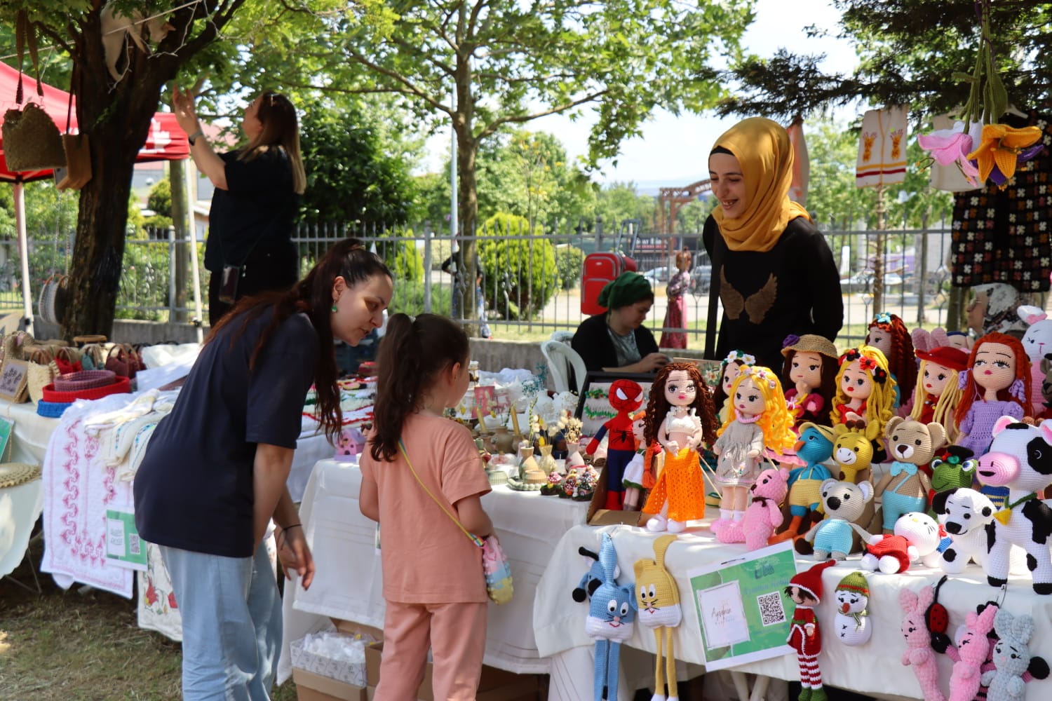 Izmit Belediyesi 4. Iyilik Senligi basladi (15)