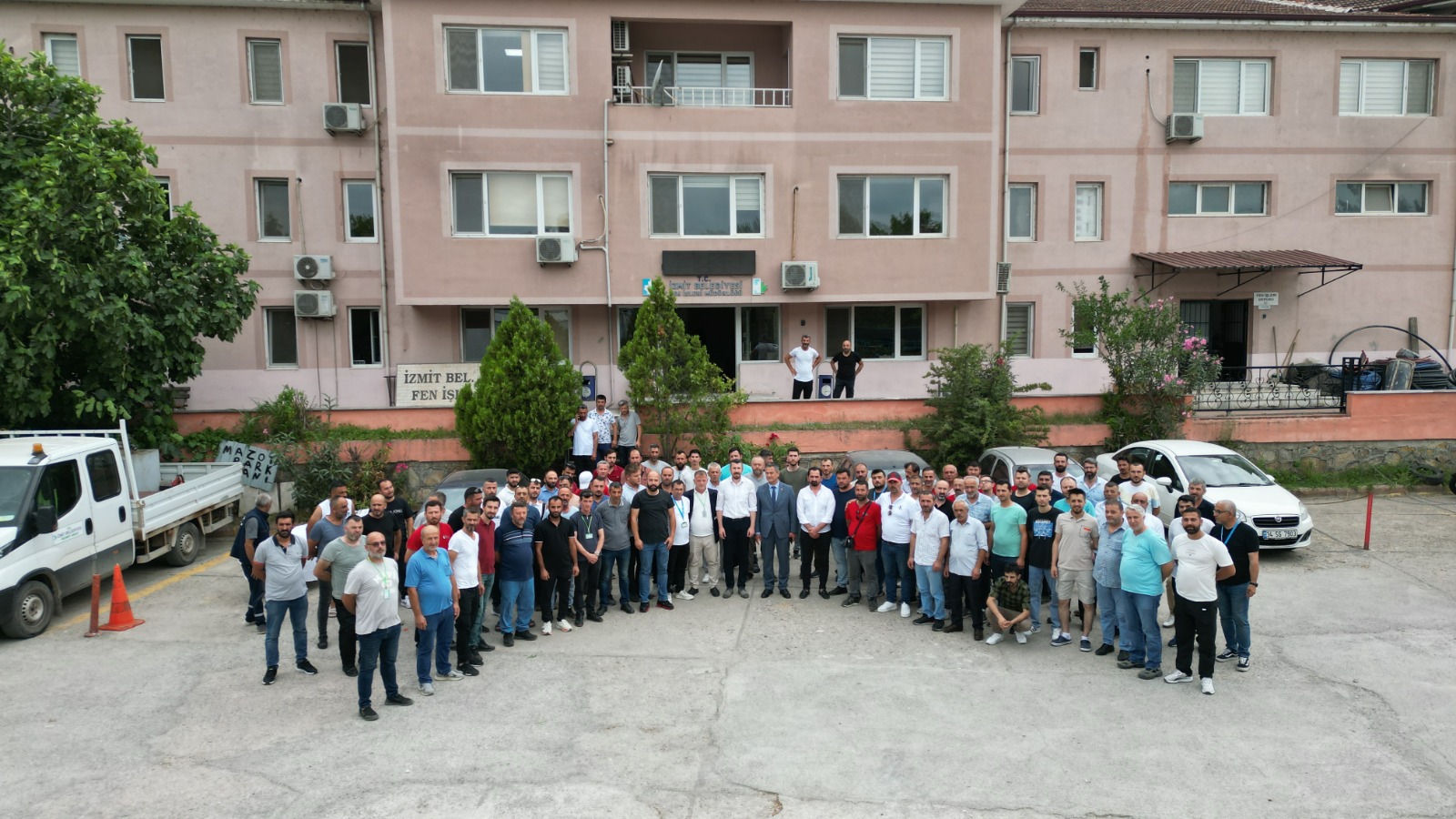 Izmit Belediyesi Fen Isleri ailesi bayramlasti (2)
