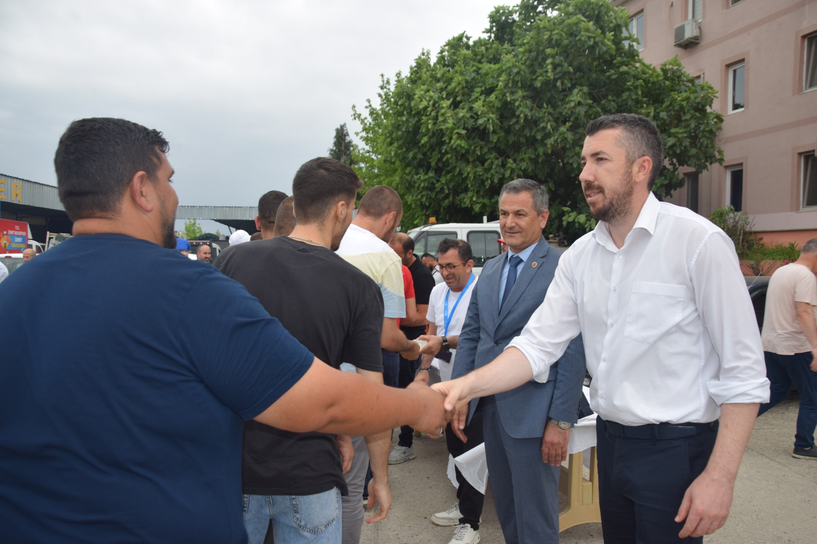 Izmit Belediyesi Fen Isleri ailesi bayramlasti (8)
