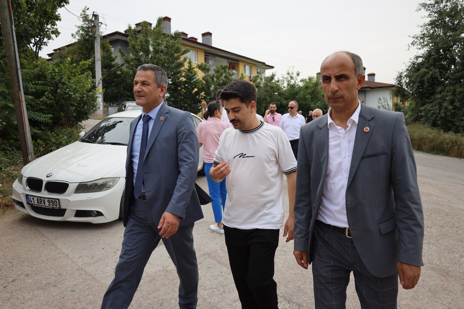 Izmit Belediyesi Karadenizliler Mahallesinde Talepleri Dinledi (9)
