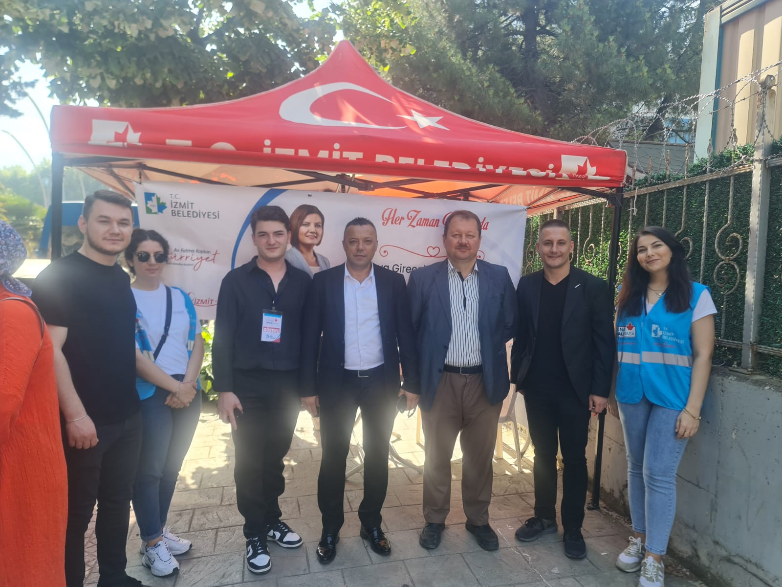 Izmit Belediyesi, LGS'de ögrenci ve velileri bu yil da yalniz birakmadi (14)