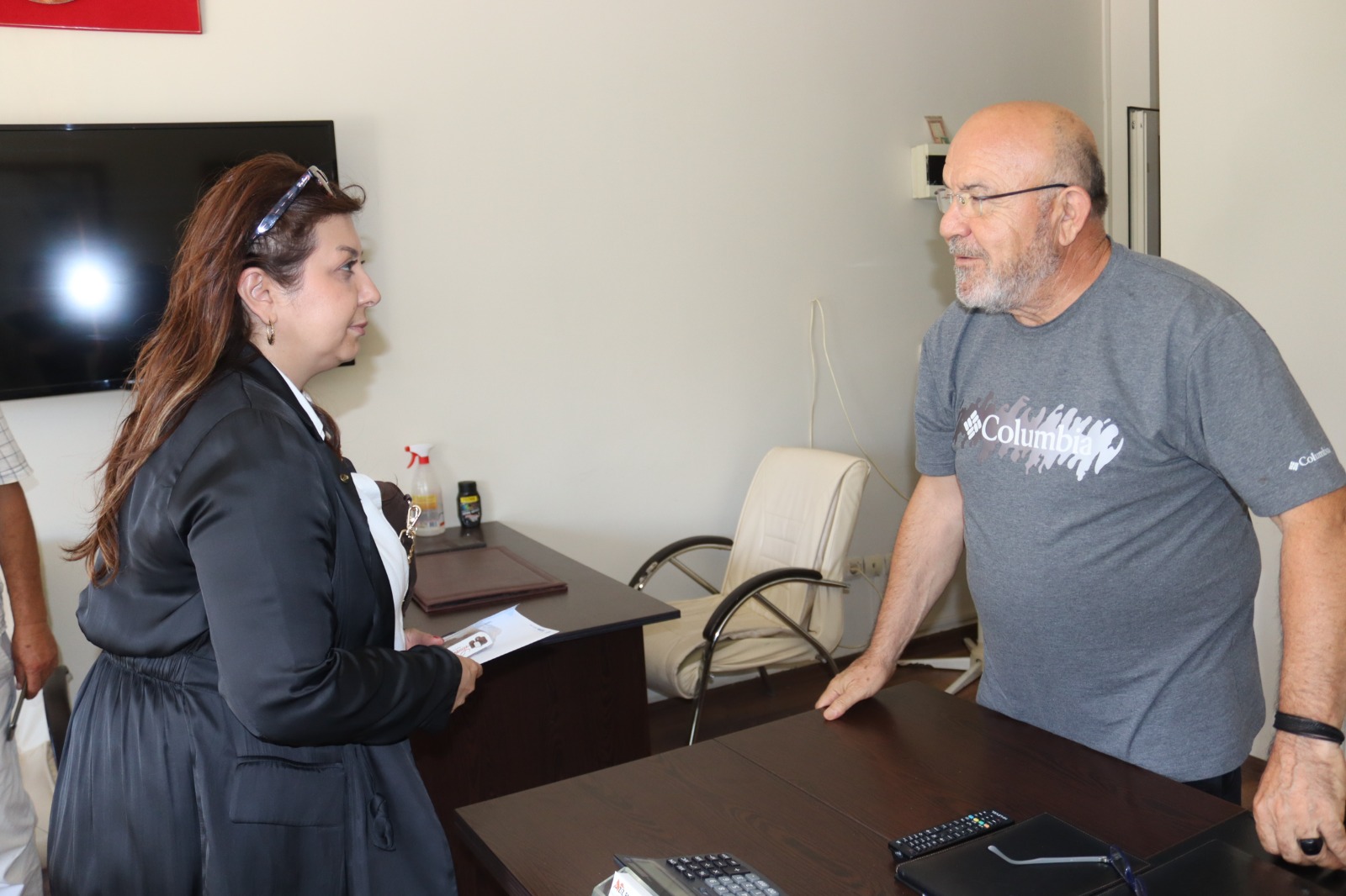 İzmit Belediyesi ailesi, Bayram sonrası esnaf turuna tüm hızıyla devam ediyor (6)