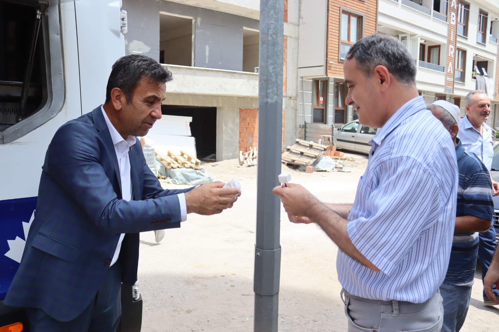İzmit Belediyesi cami cemaatleri ile buluşmaya devam ediyor (5)