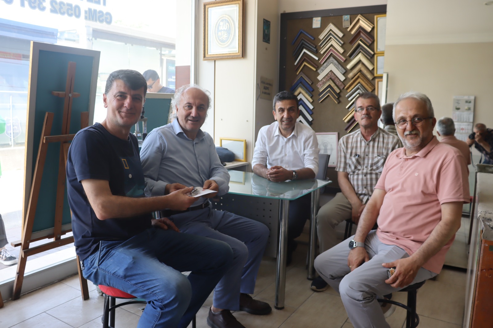 İzmit Belediyesi esnaf ziyaretlerine devam ediyor GÜÇLÜ KADRO, GÜÇLÜ BAĞLAR! (5)