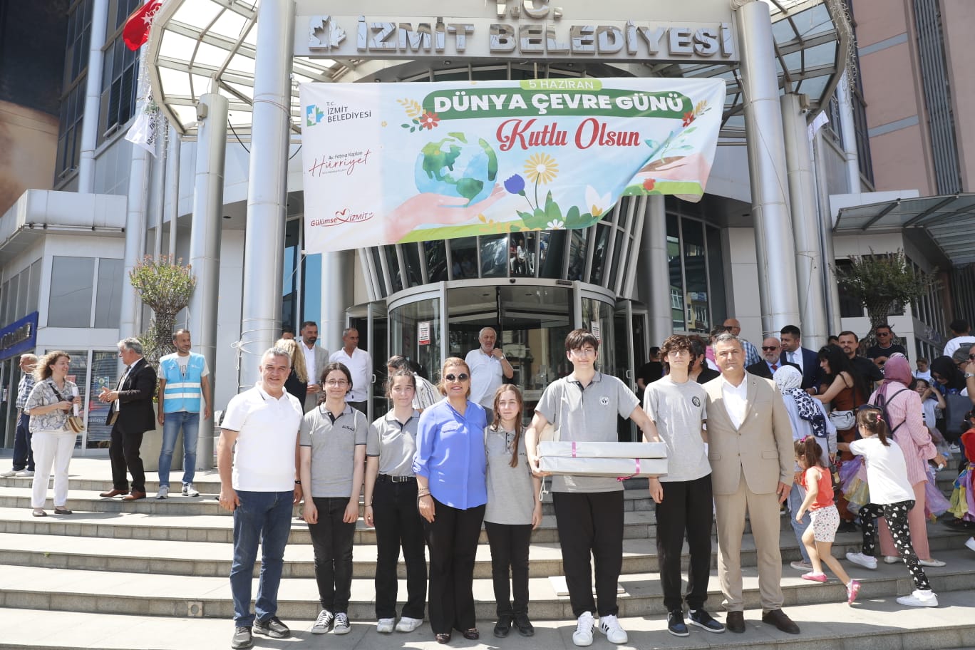 İzmit Belediyesi’nden 5 Haziran Çevre Günü’ne özel anlamlı etkinlik (8)