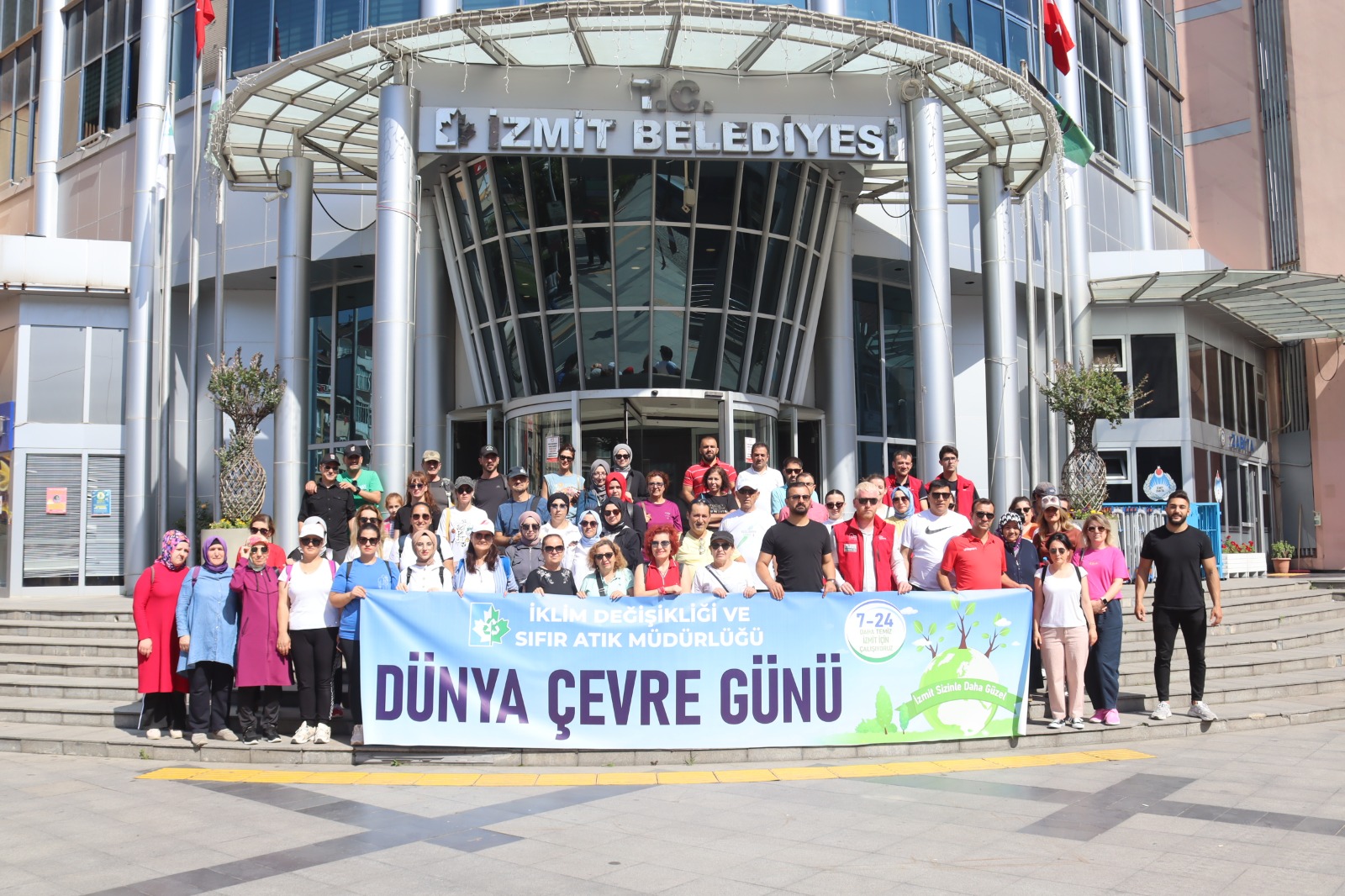 İzmit Belediyesi'nden Çevre Günü'nde doğa ve temizliğe duyarlı adım (8)