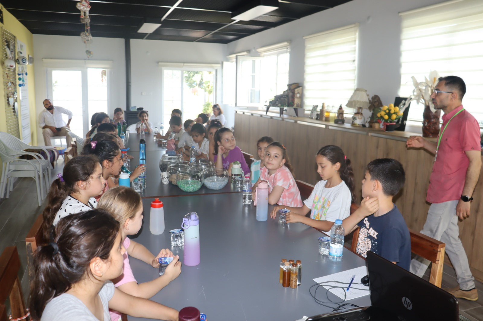 Izmit Belediyesinden Çevre Haftasi'nda çocuklarla anlamli etkinlik (3)