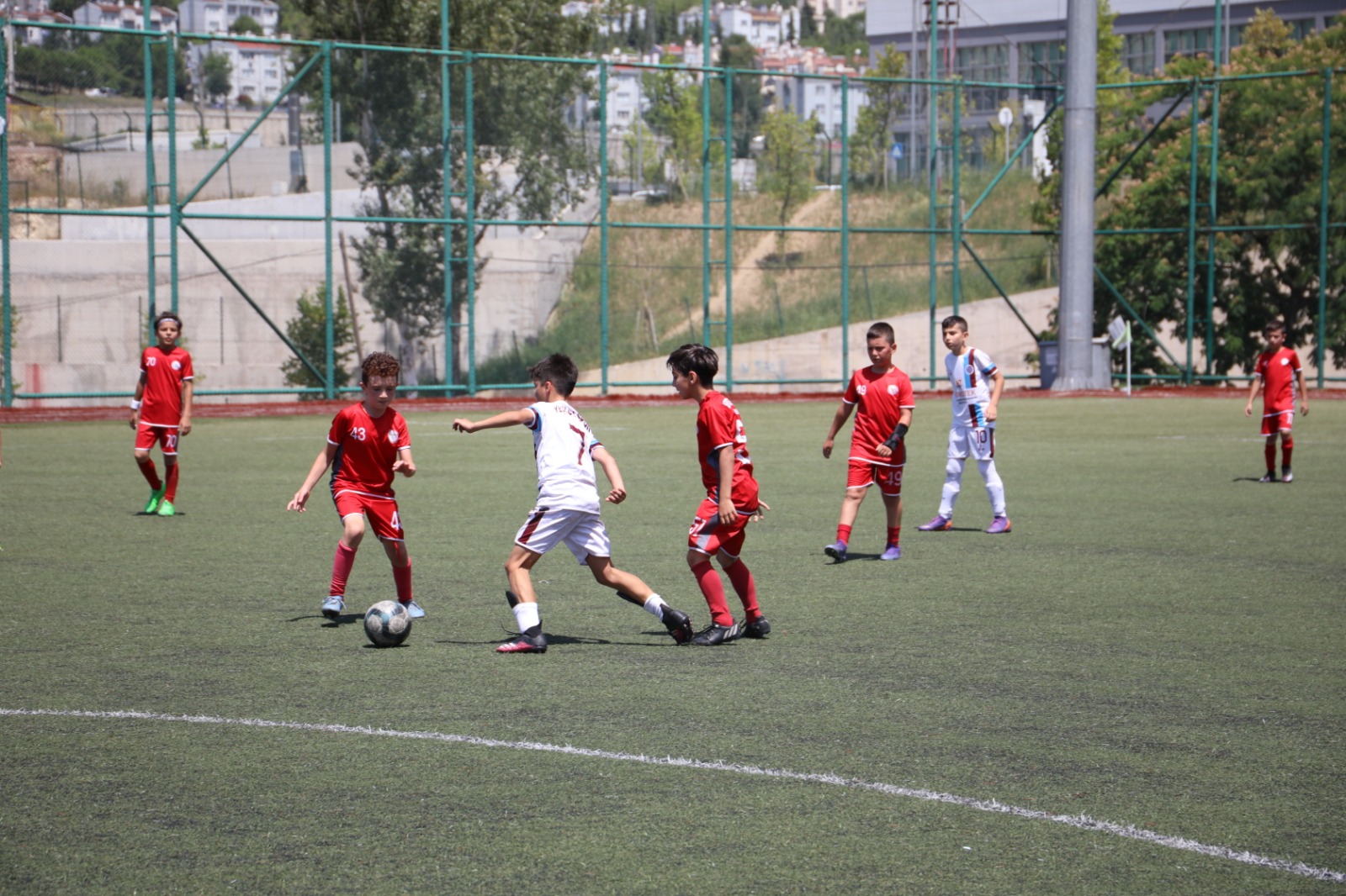 Izmitli gençler kurtulus coskusunu futbol senliginde doyasiya yasiyor (7)