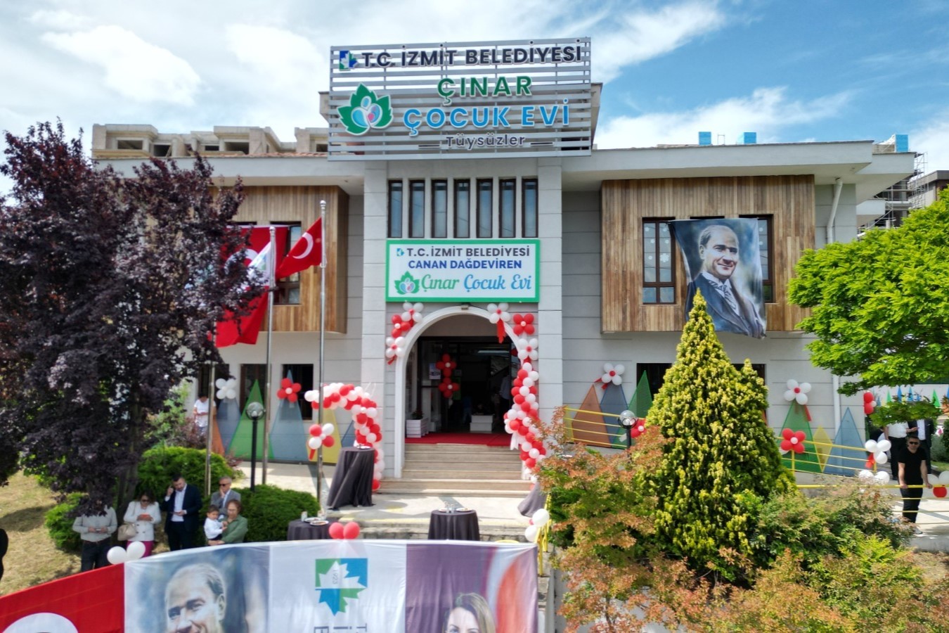 Prof. Dr. Canan Dagdevirenden Izmite Övgü Dolu Paylasim (1)