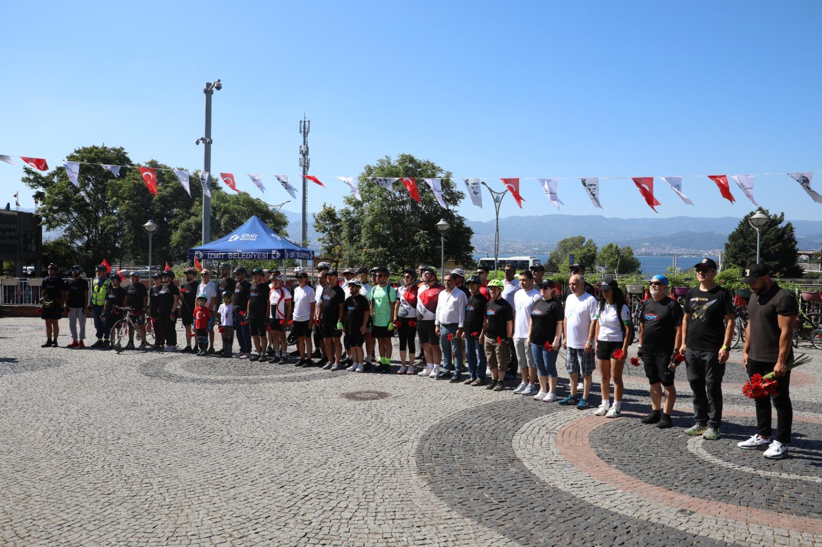 28 Haziran Bisiklet Korteji İzmit sokaklarına renk kattı (2)
