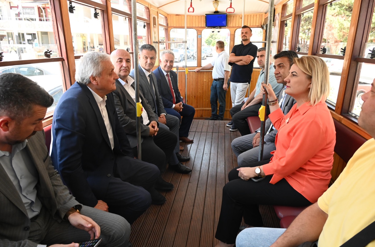 Baskan Hürriyet, Bozüyükün halkçi Boztram projesini yerinde inceledi (6)