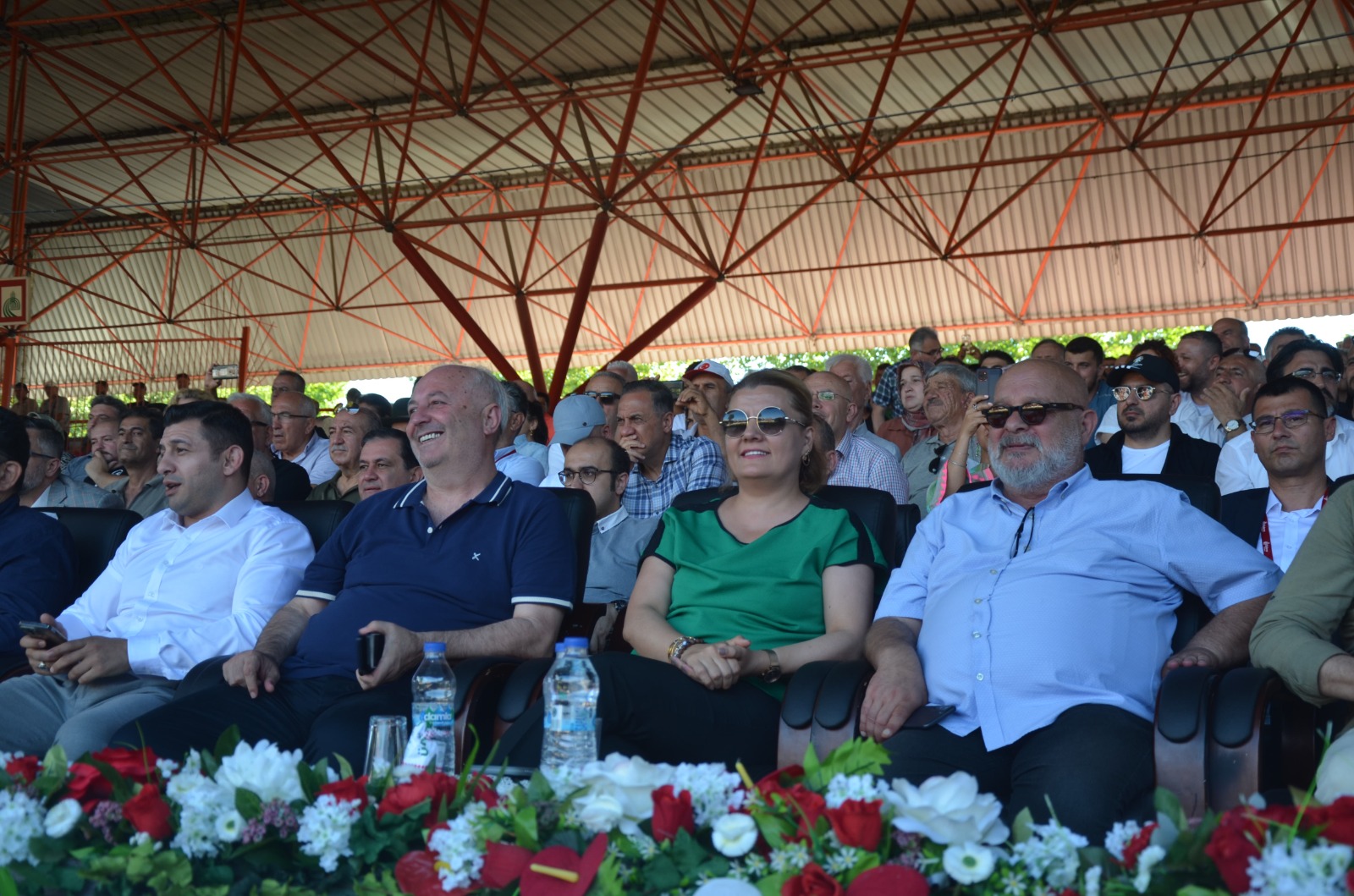Başkan Hürriyet, Edirne Kırkpınar'da Kocaelili Pehlivanları Kutladı (2)