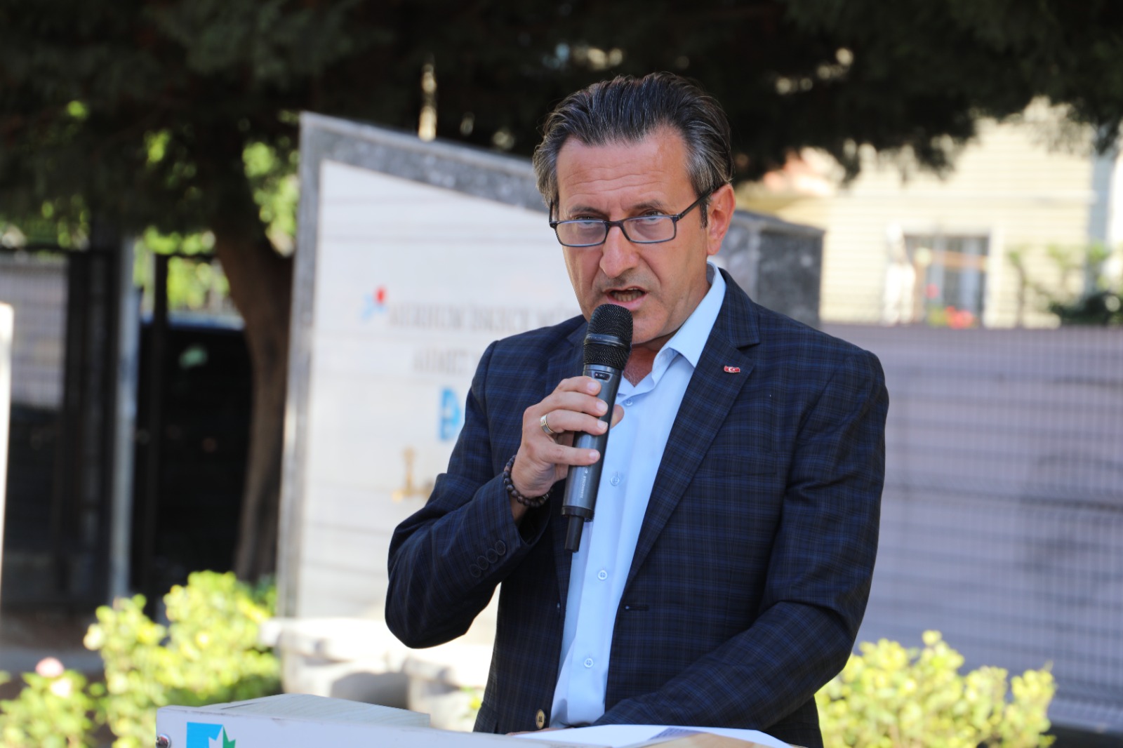 Bati Trakya Türkleri Dayanisma Dernegi Izmit Sube Baskani Yüksel Öztürk
