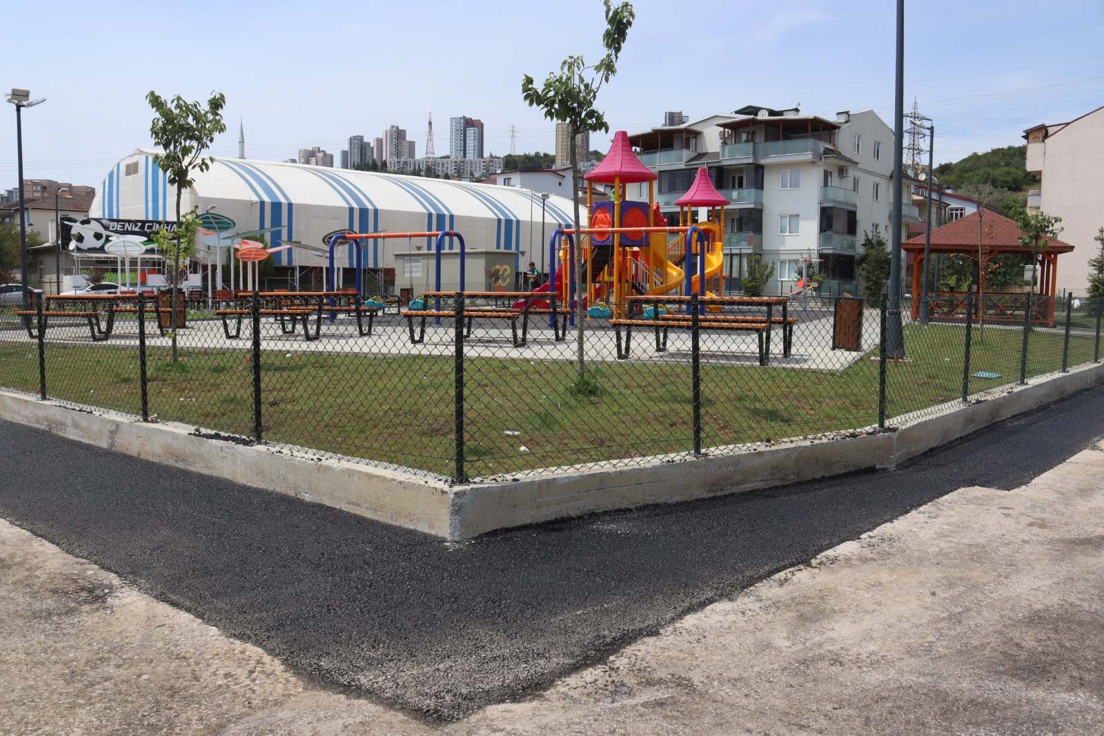 İzmit Belediyesi, Alikahya Fatih Mahallesi’ni modern yollara kavuşturmaya devam ediyor (4)