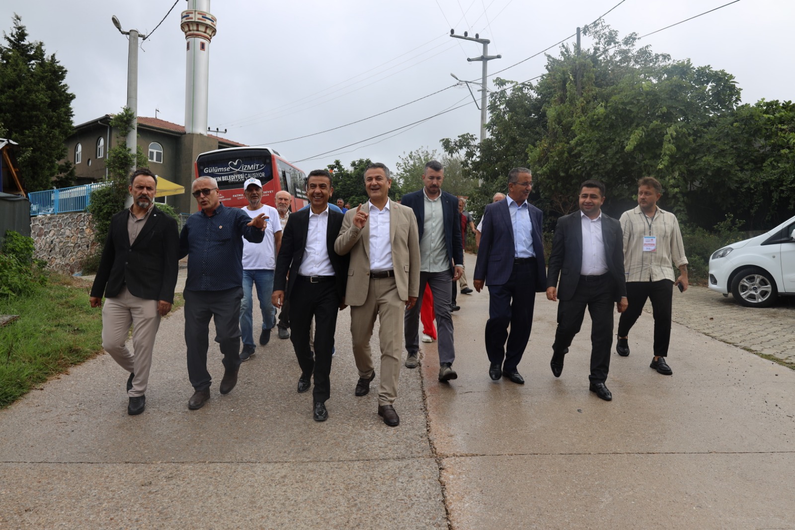 İzmit Belediyesi Arpalık İhsaniye sakinlerini dinledi (7)