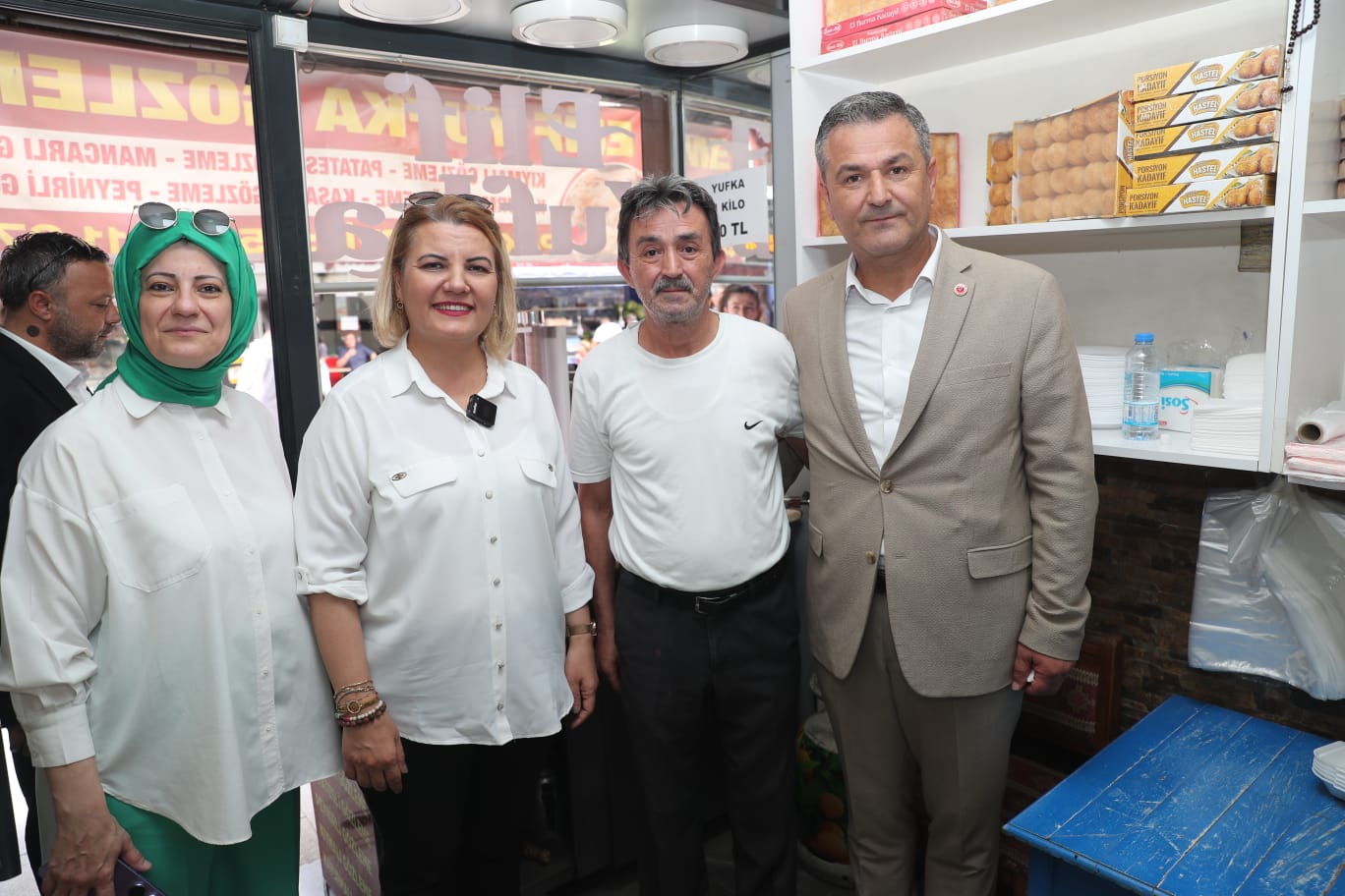 İzmit Belediyesi, Tavşantepe Caddesi’nde konforlu ulaşım için çalışmalara başladı (7)
