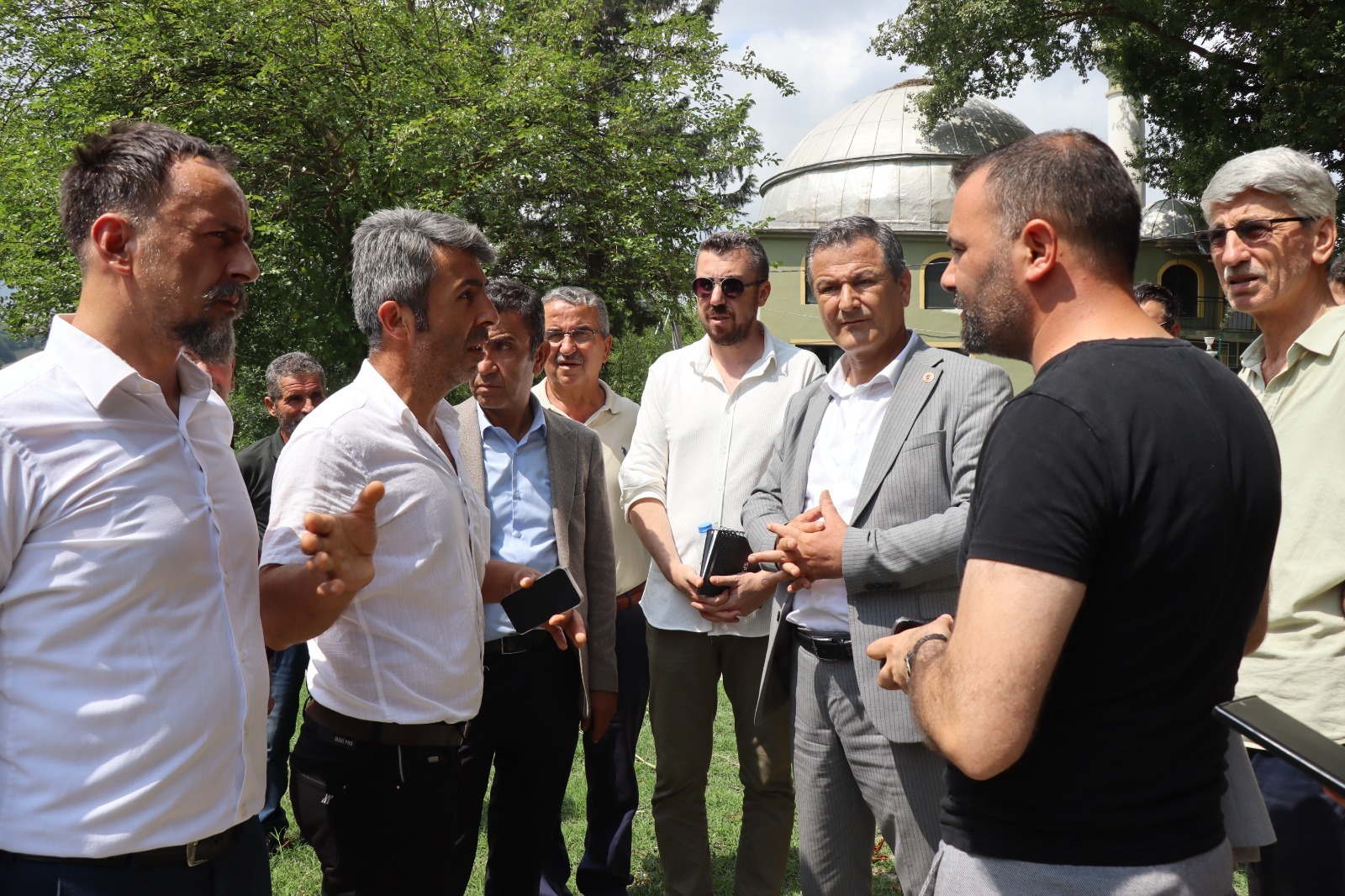 İzmit Belediyesi köyleri önemsiyor ve sık sık ziyaret ediyor (3)