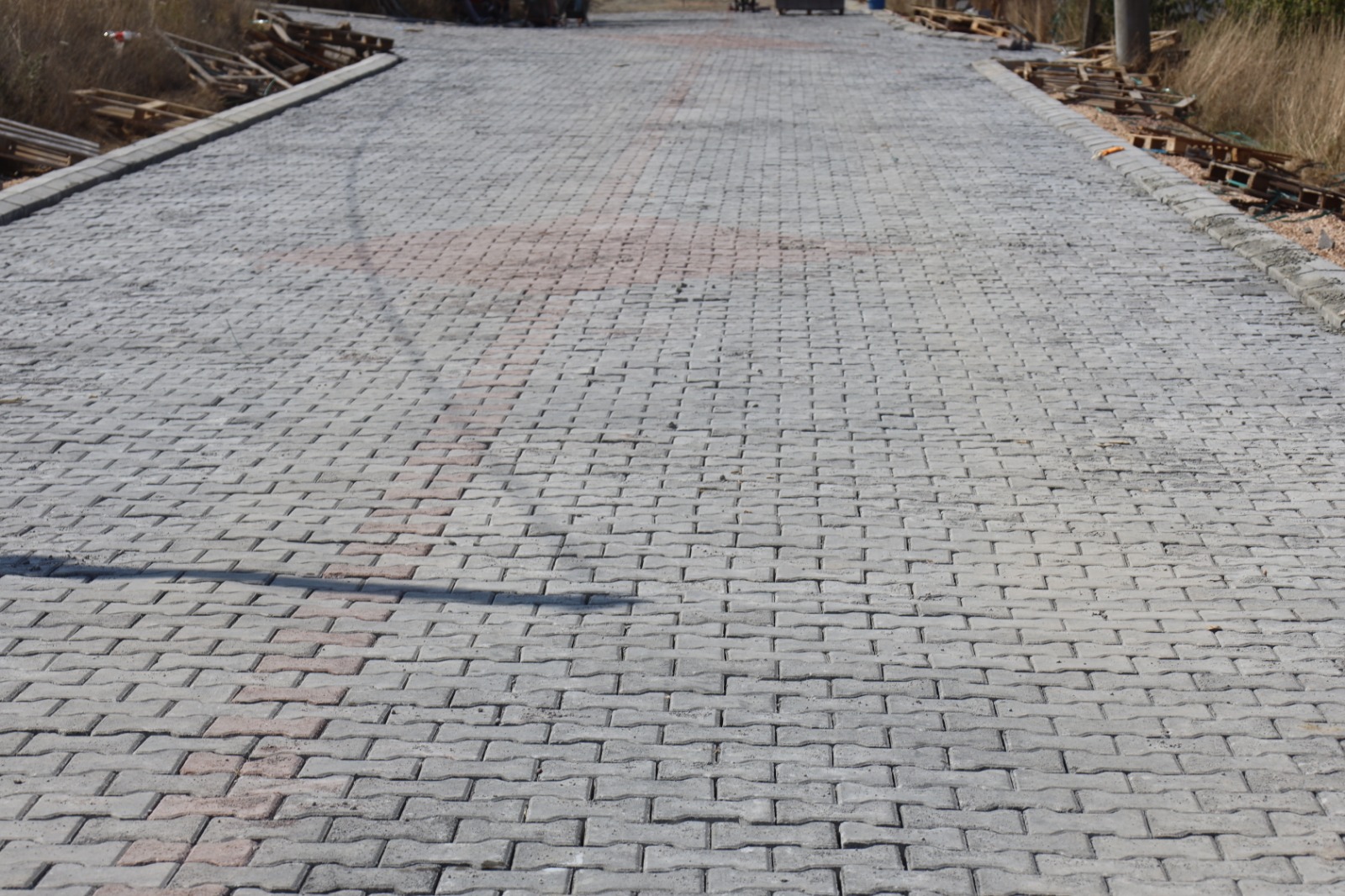 İzmit Belediyesinden Akmeşe Atatürk Mahallesine parke yol (6)