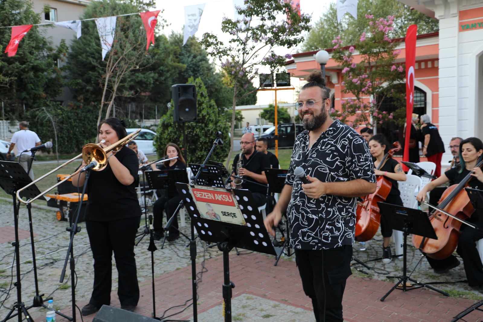 İzmit Yaz Akşamları Sezen Aksu şarkılarıyla renklendi (9)