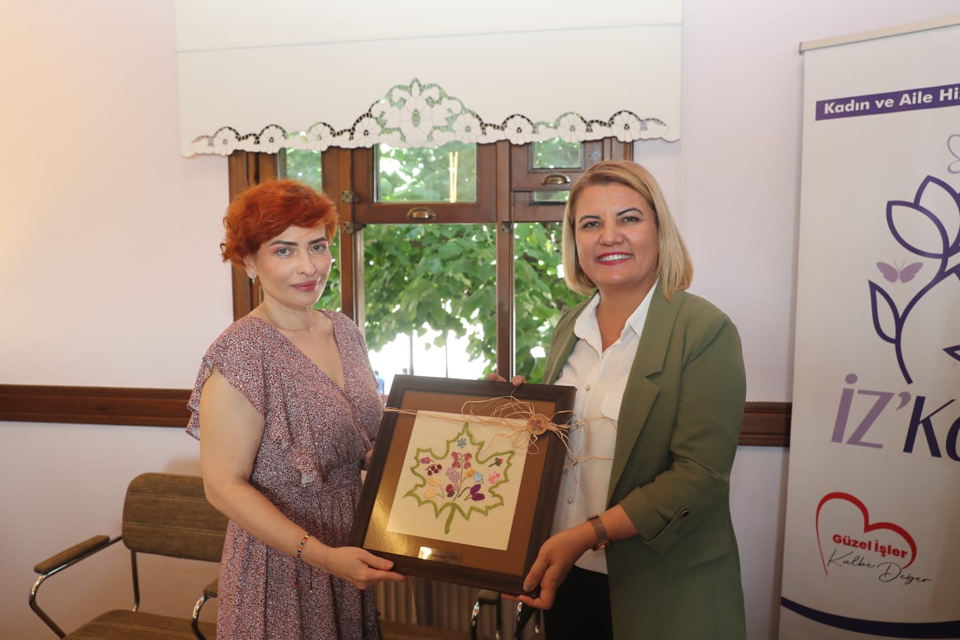 İzmit’in Kurtuluşunun 103’üncü yılında Milli Mücadele Kahramanı Kara Fatma anıldı (5)