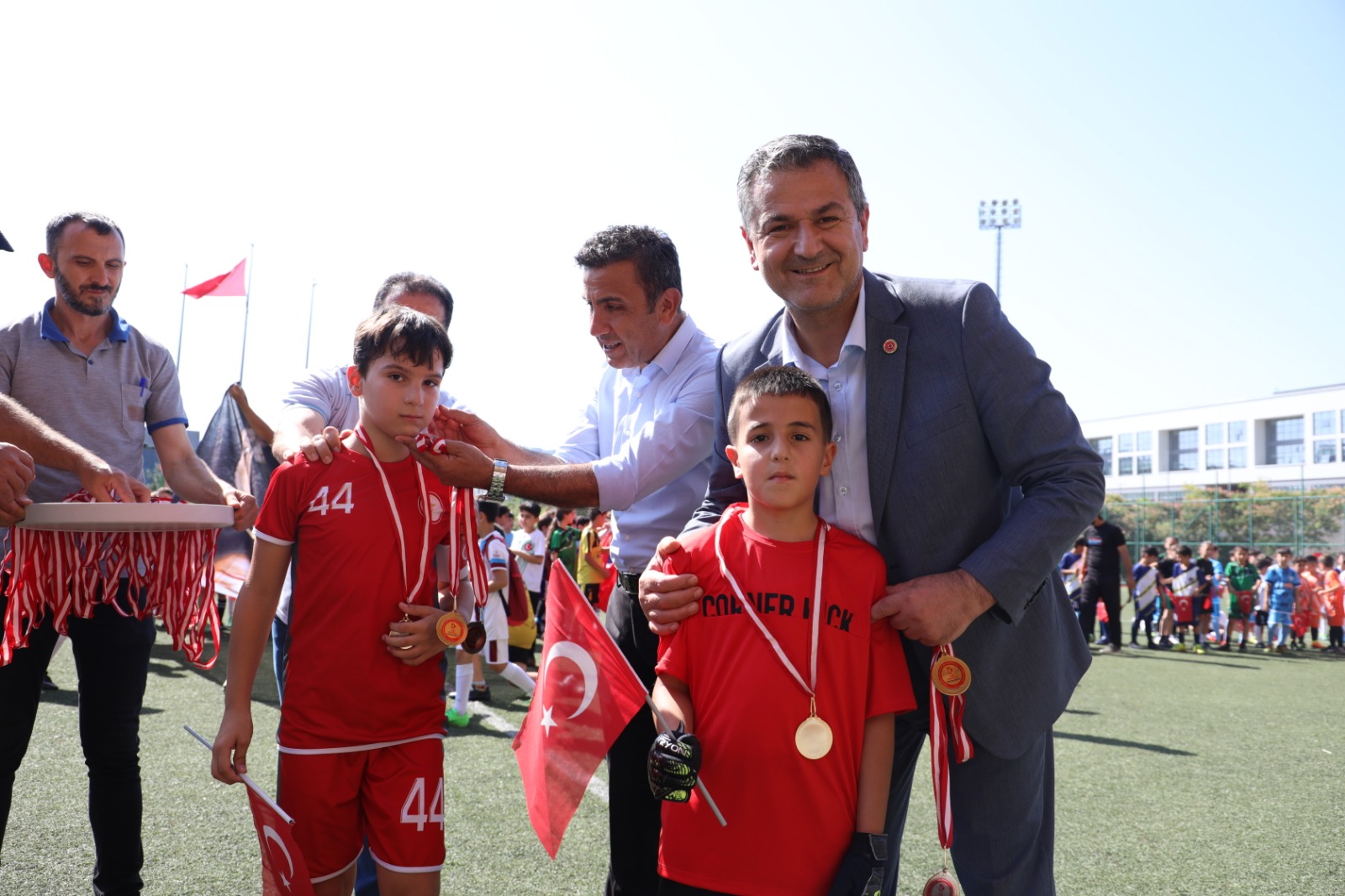 Izmitli Minikler Pismaniye Cup Futbol Turnuvasinda kiyasiya mücadele etti (12)