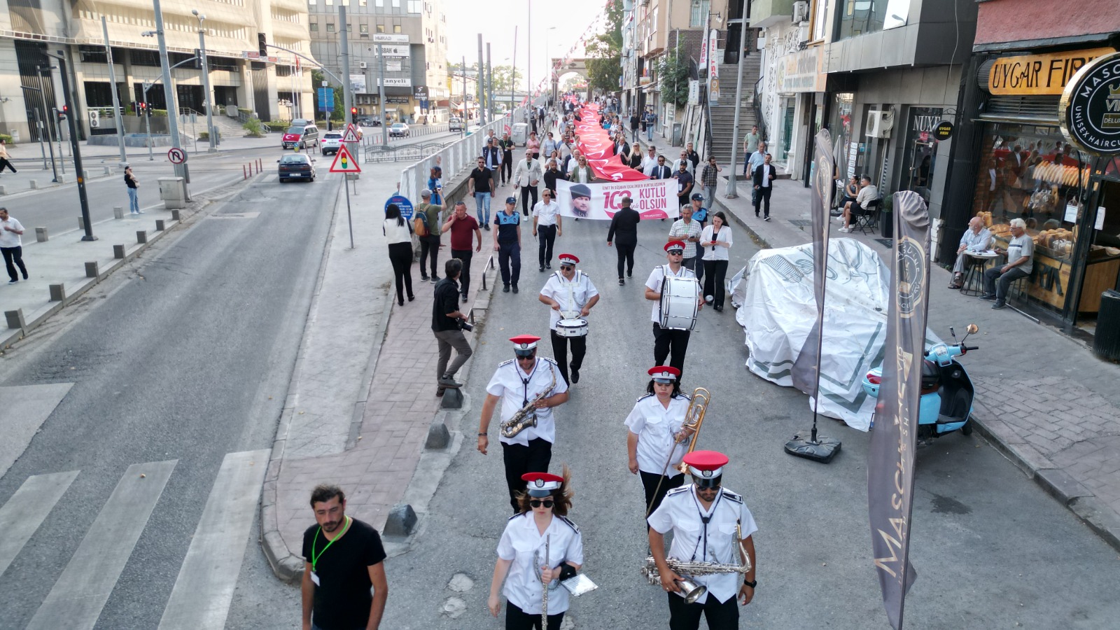 İzmit’te Kurtuluş Korteji coşkusu! (9)