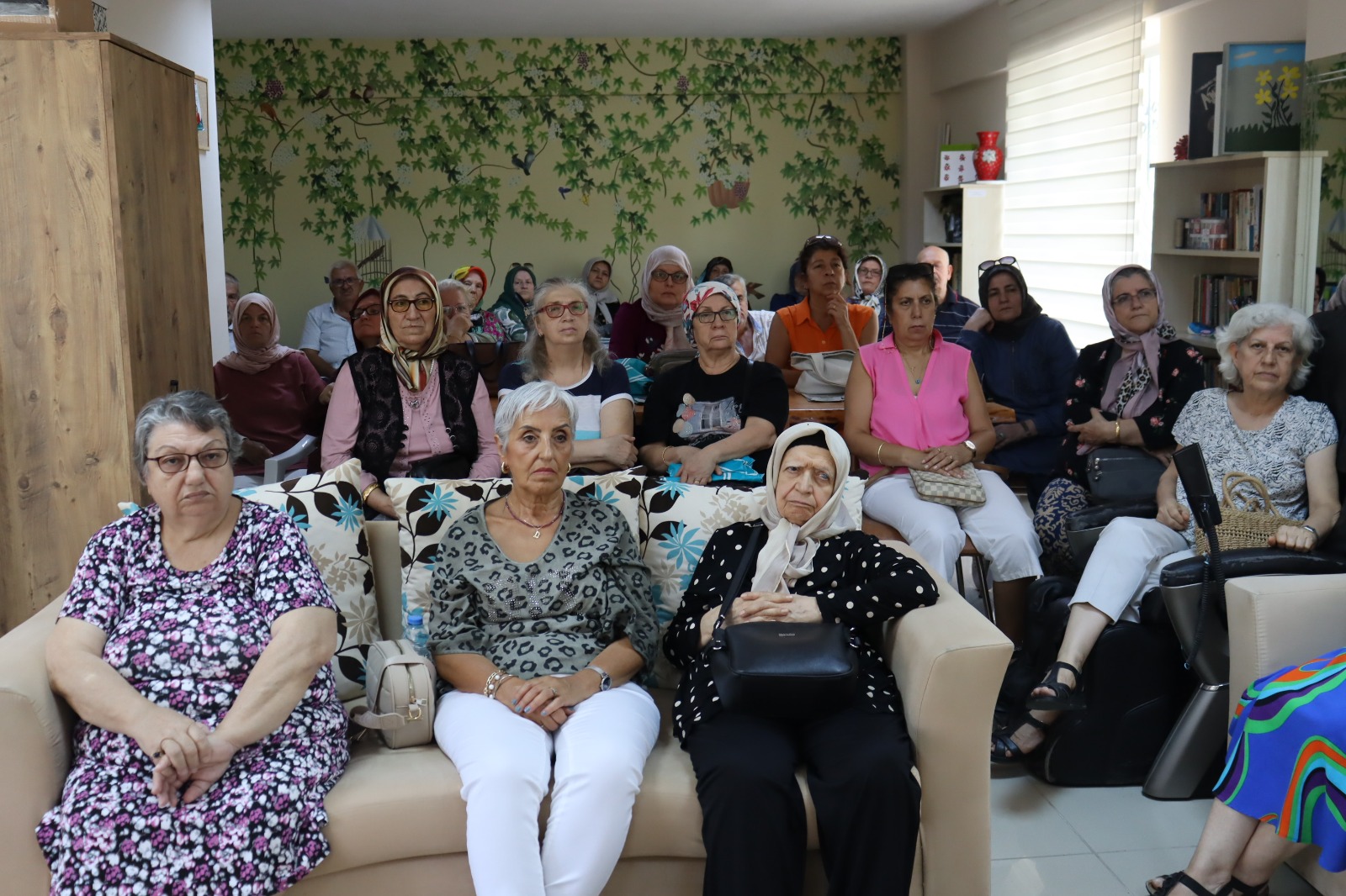 Asırlık Çınar Evin'de İzmit’in çınarlarına önemli seminer (2)