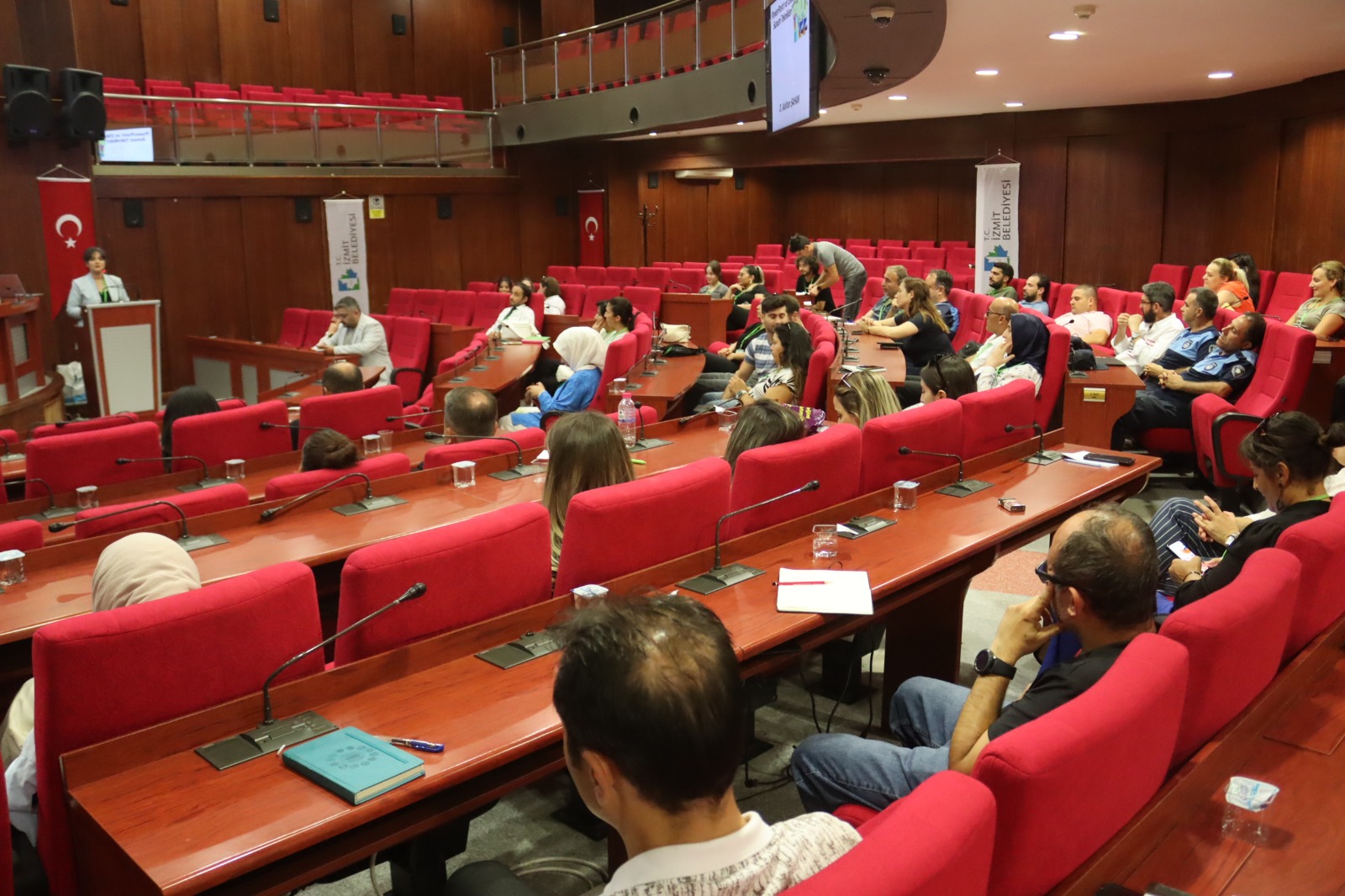 İzmit Belediyesi Dijital Akademi eğitimleri devam ediyor (5)