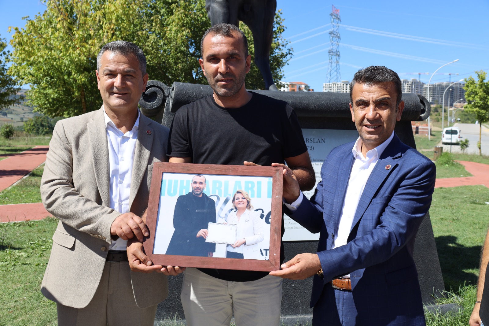 Izmit Belediyesi inceleme gezilerine Çayirköy Mahallesi'nde devam etti (8)