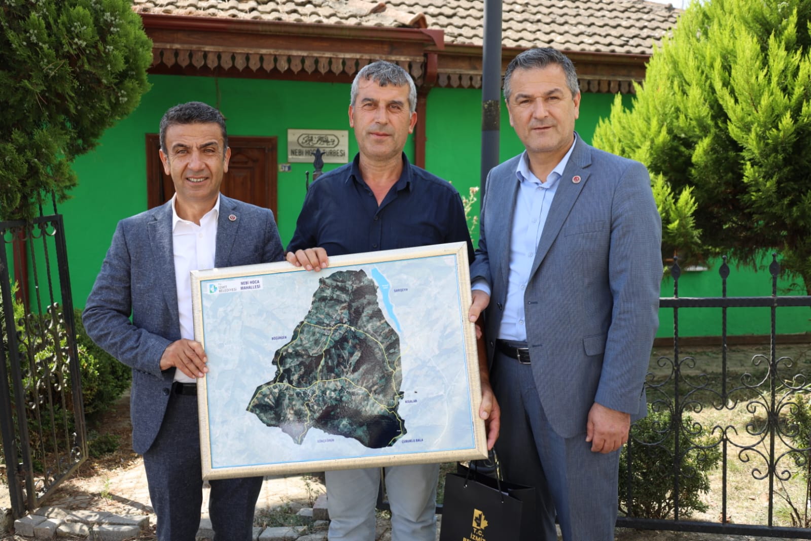 İzmit Belediyesi, kırsal mahallelerdeki inceleme gezisine Nebihoca’da devam etti (4)