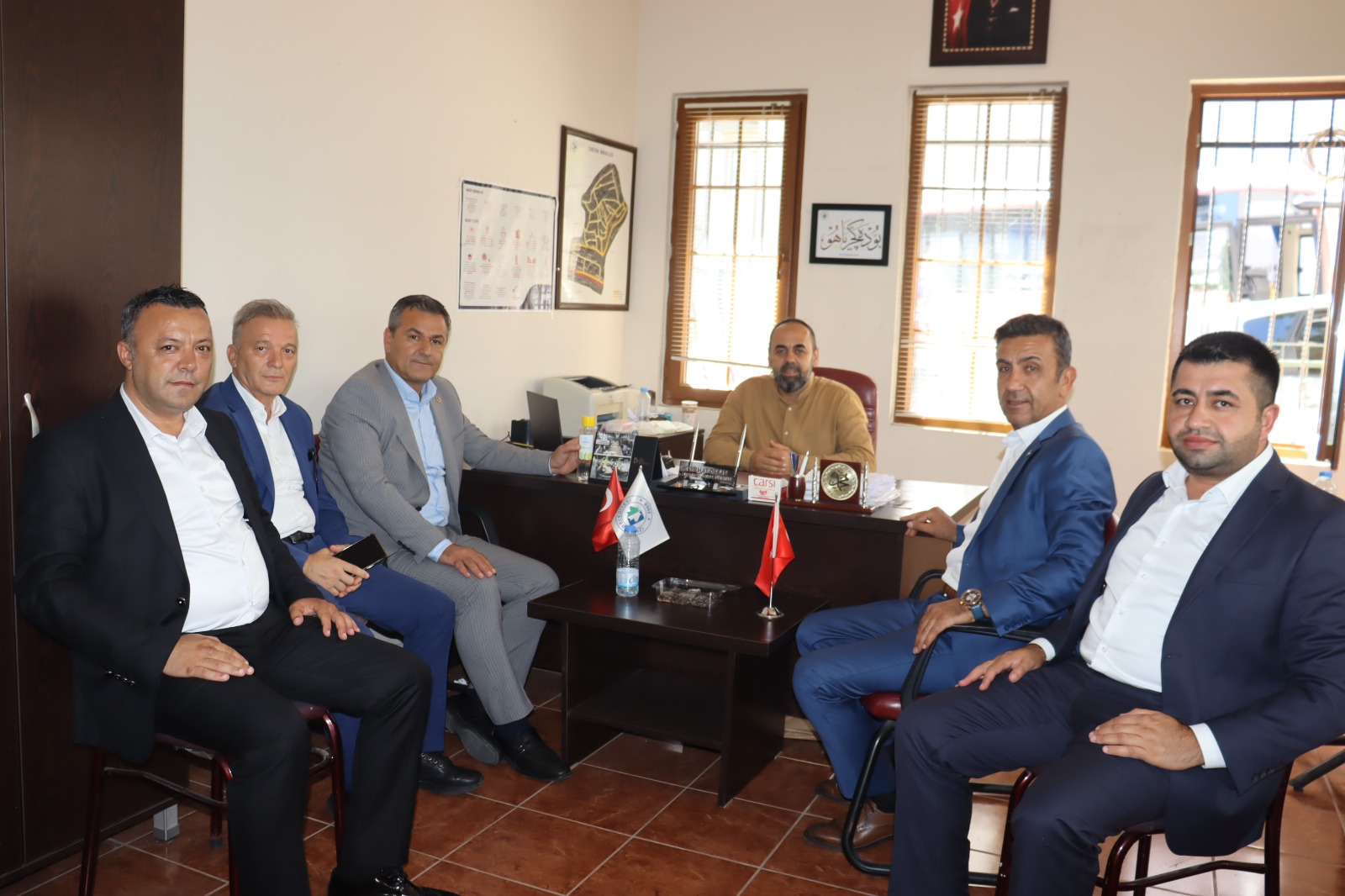 Izmit Belediyesi mahalle gezilerine Fethiye ve Zabitan'da devam etti (12)