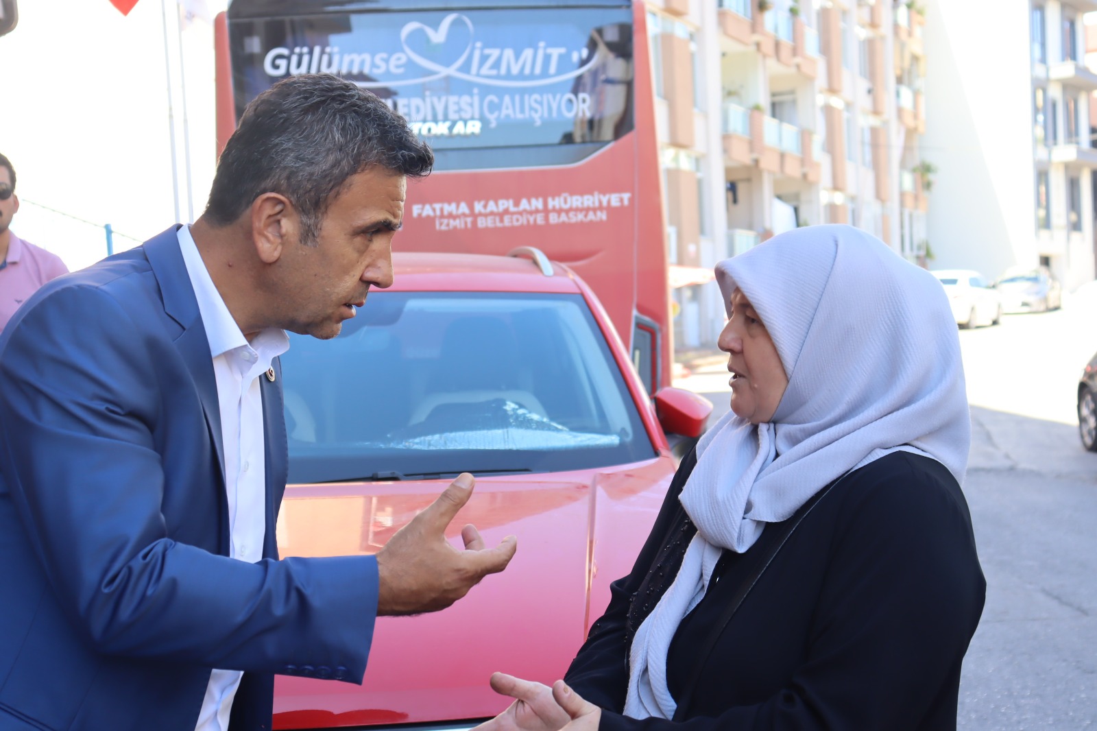 Izmit Belediyesi mahalle gezilerine Fethiye ve Zabitan'da devam etti (13)