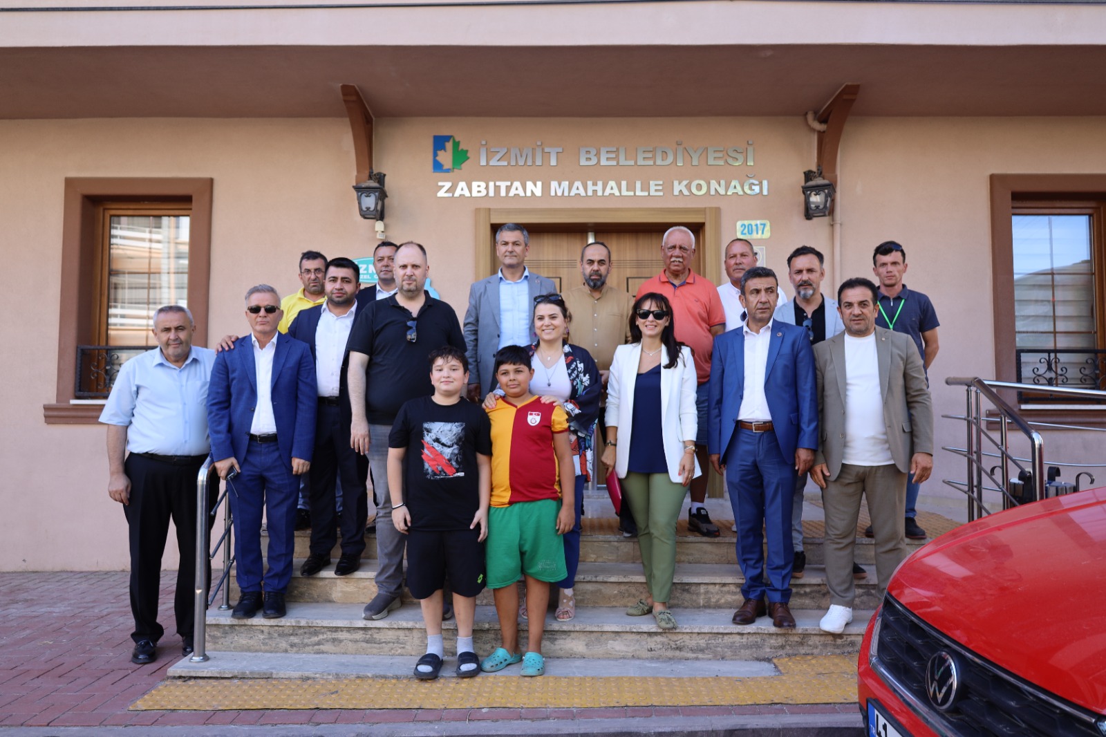 Izmit Belediyesi mahalle gezilerine Fethiye ve Zabitan'da devam etti (14)
