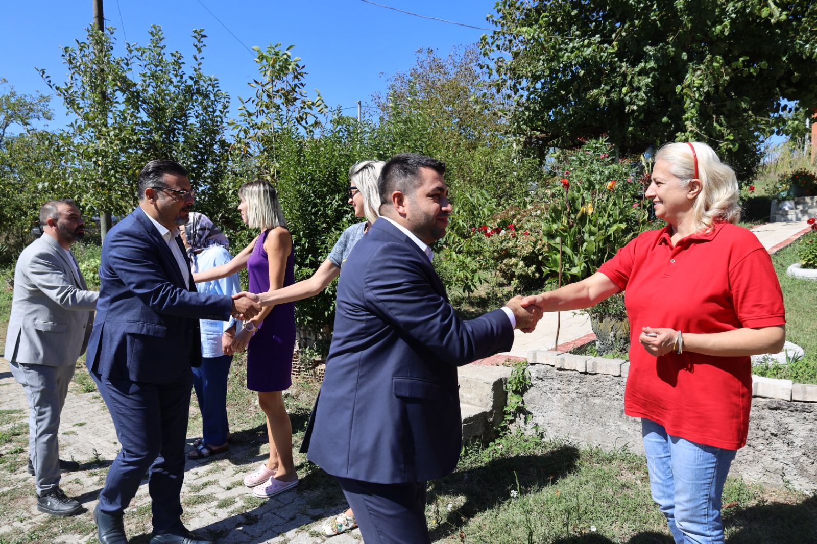 Izmit Belediyesi mahalle gezilerine Fethiye ve Zabitan'da devam etti (2)