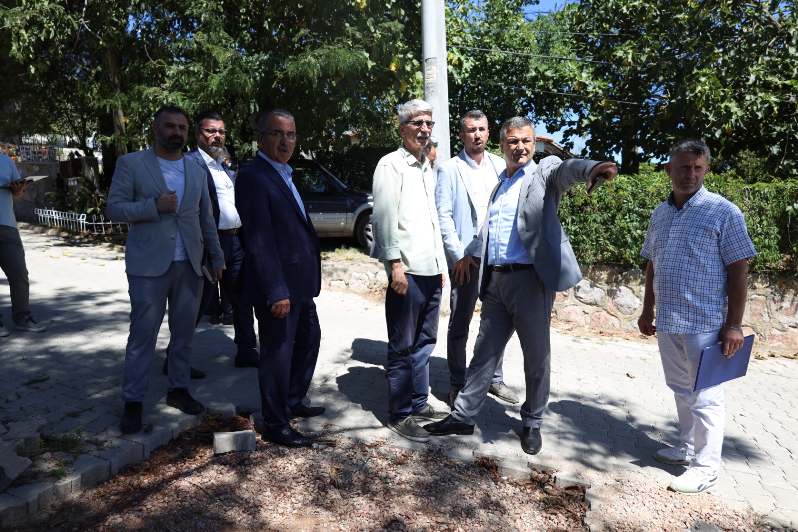 Izmit Belediyesi mahalle gezilerine Fethiye ve Zabitan'da devam etti (4)