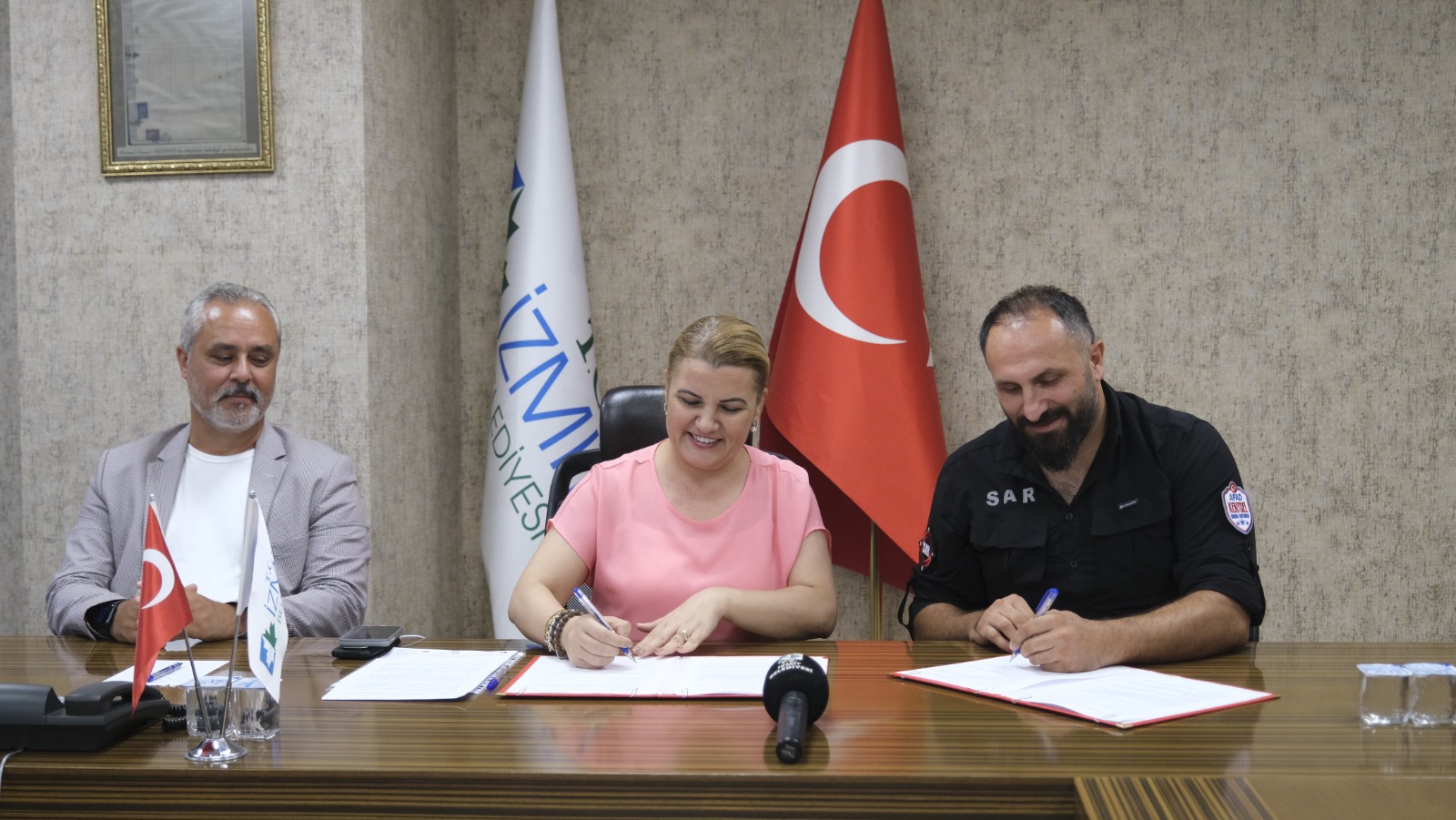 Izmit Belediyesi ve SAR'dan önemli protokol (1)