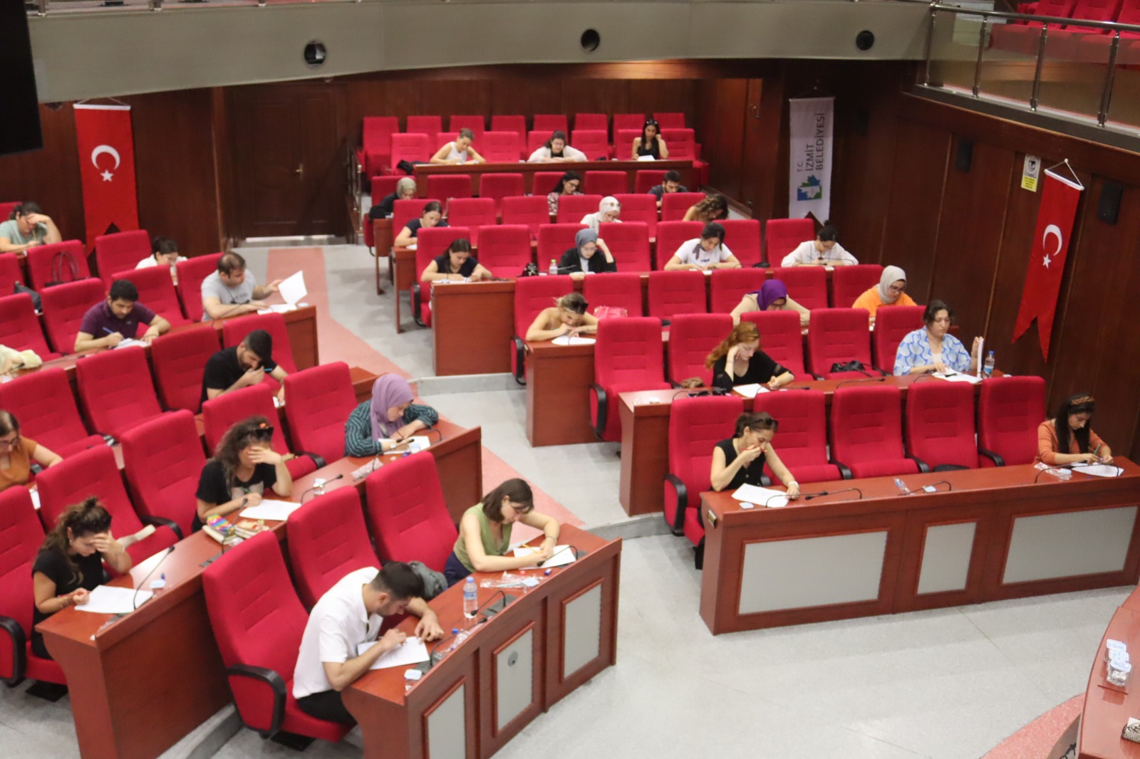 Izmit Belediyesinde liyakat dönemi devam ediyor (3)