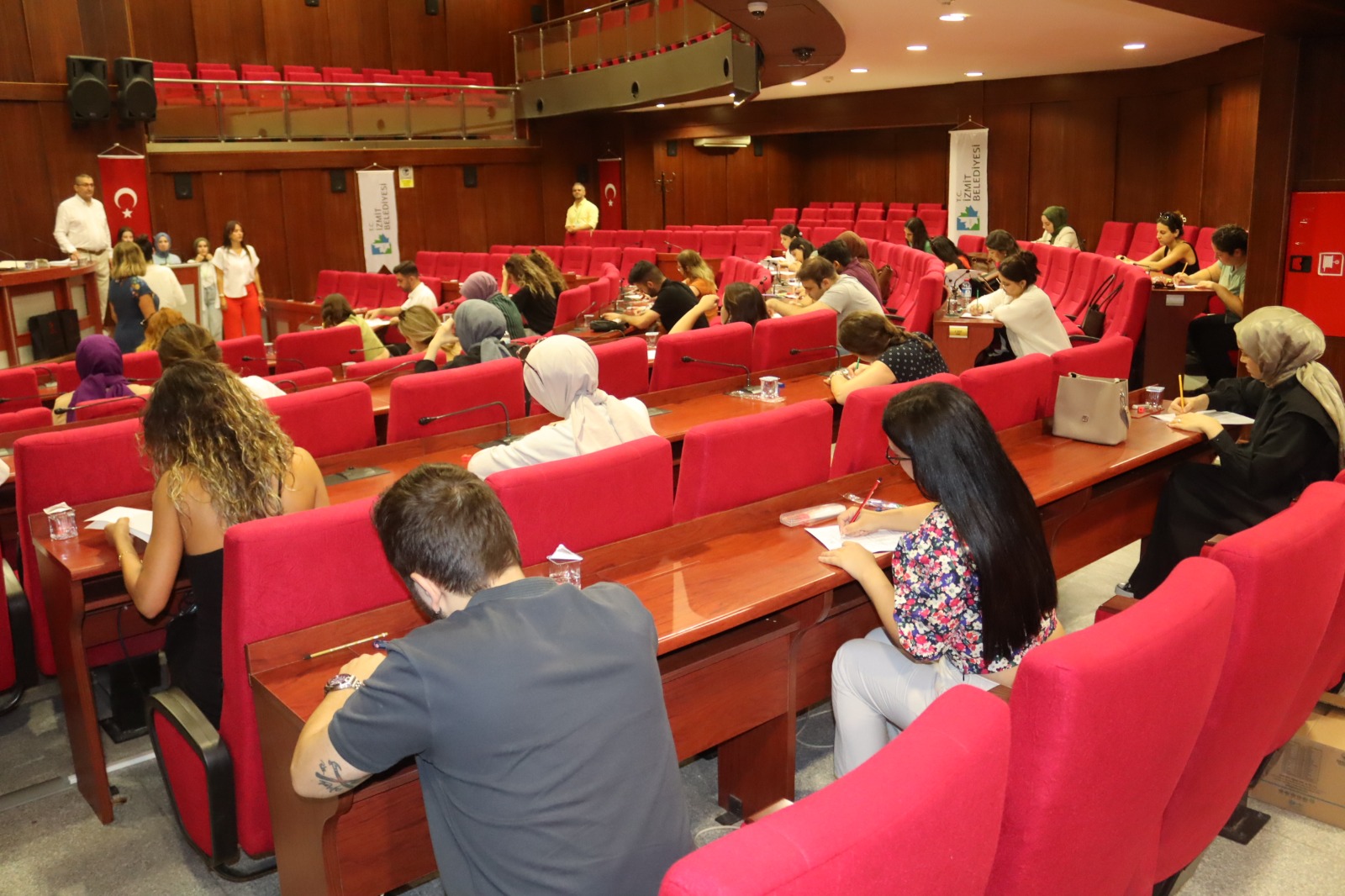 Izmit Belediyesinde liyakat dönemi devam ediyor (4)