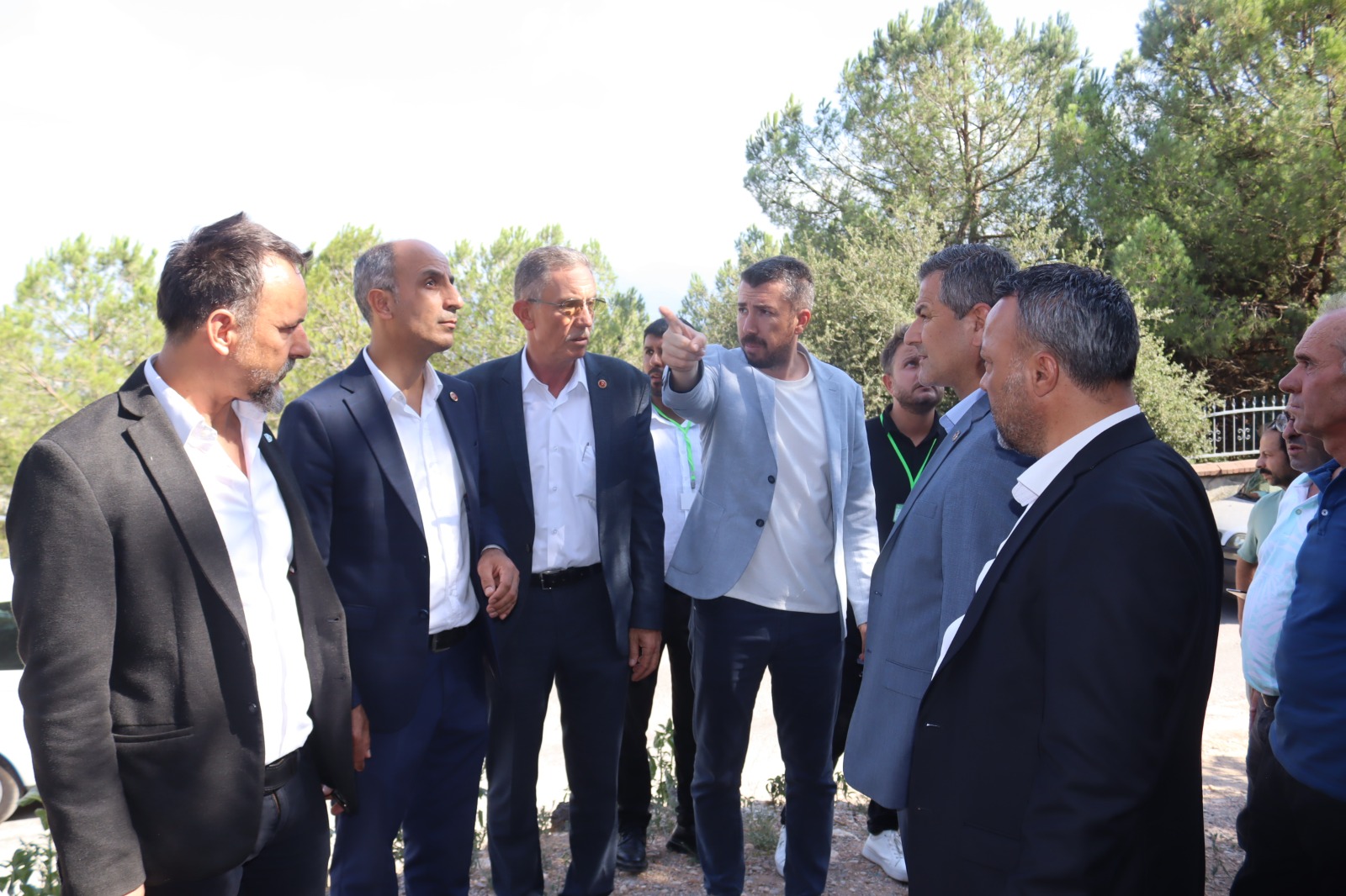 Izmit Belediyesinden Tavsantepe'ye çözüm odakli ziyaret (1)