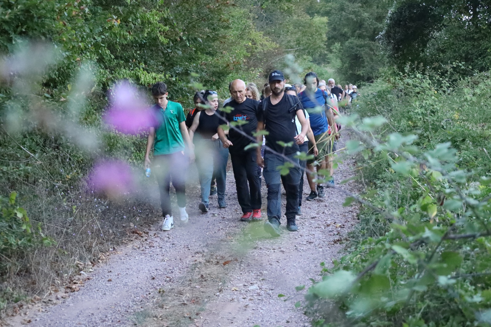 İzmitler, zafer coşkusunu doğa yürüyüşü ile yaşadı (7)