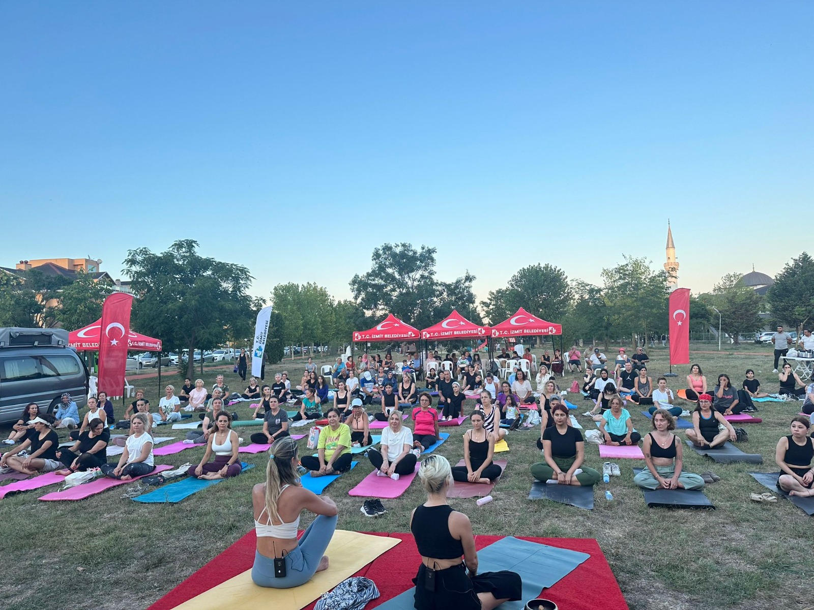 İzmit’te ‘Nefes Al İzmit’ Yoga etkinlikleri başladı (6)