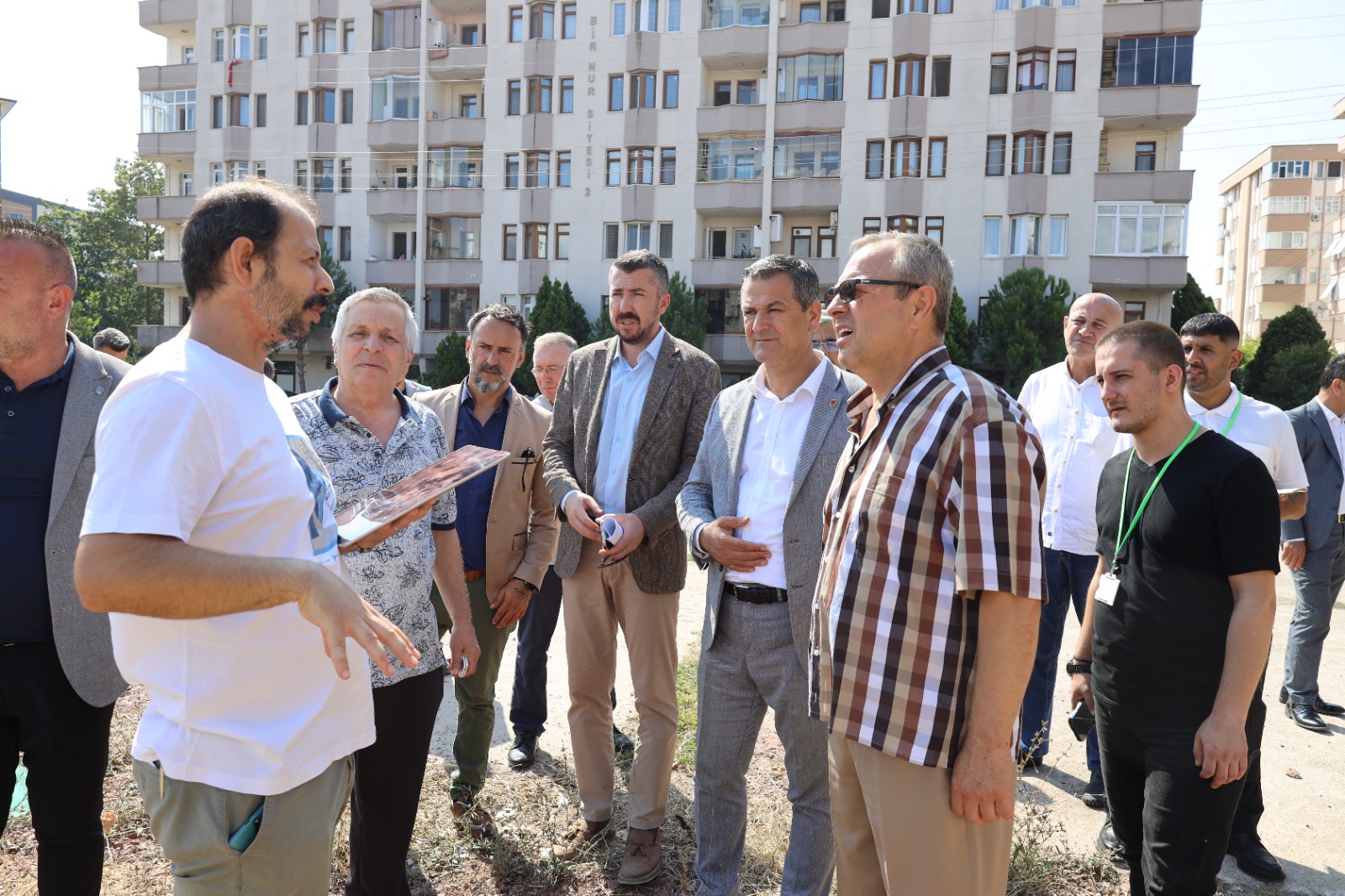 Körfez Mahallesi’nde yakın takip İzmit Belediye yöneticileri saha ziyaretinde (11)