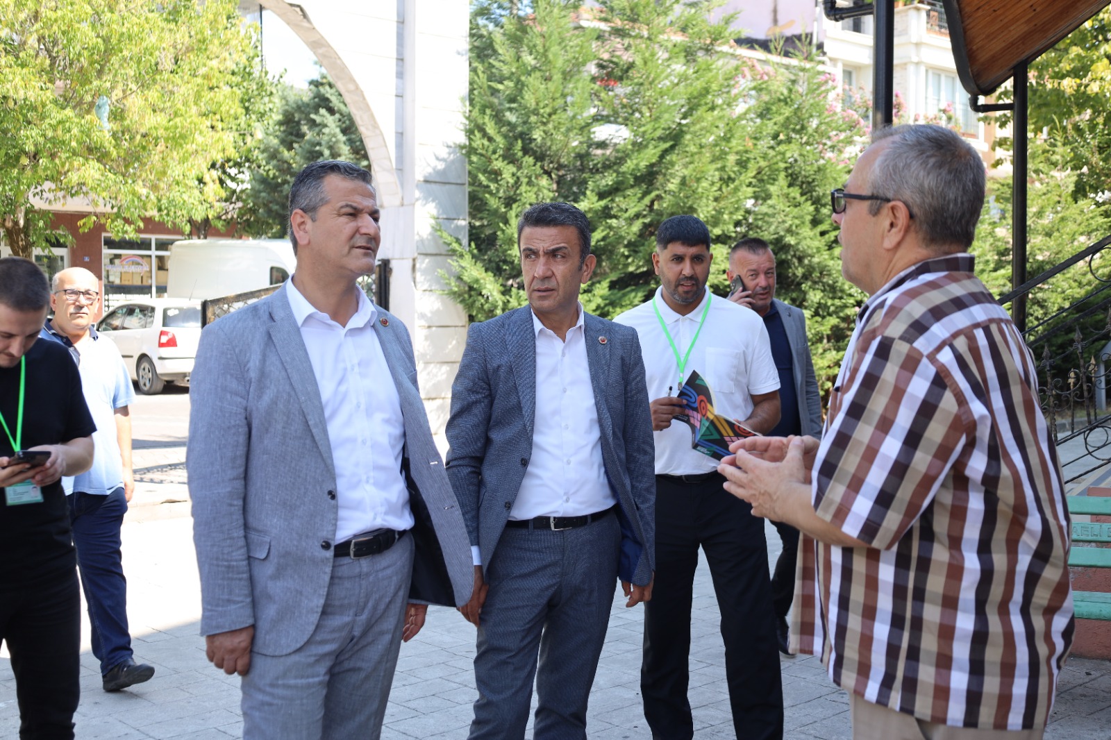 Körfez Mahallesi’nde yakın takip İzmit Belediye yöneticileri saha ziyaretinde (14)