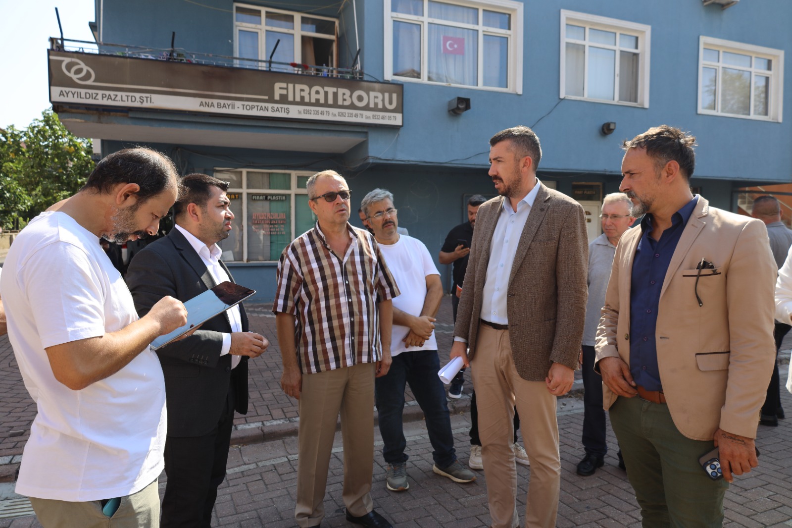 Körfez Mahallesi’nde yakın takip İzmit Belediye yöneticileri saha ziyaretinde (5)